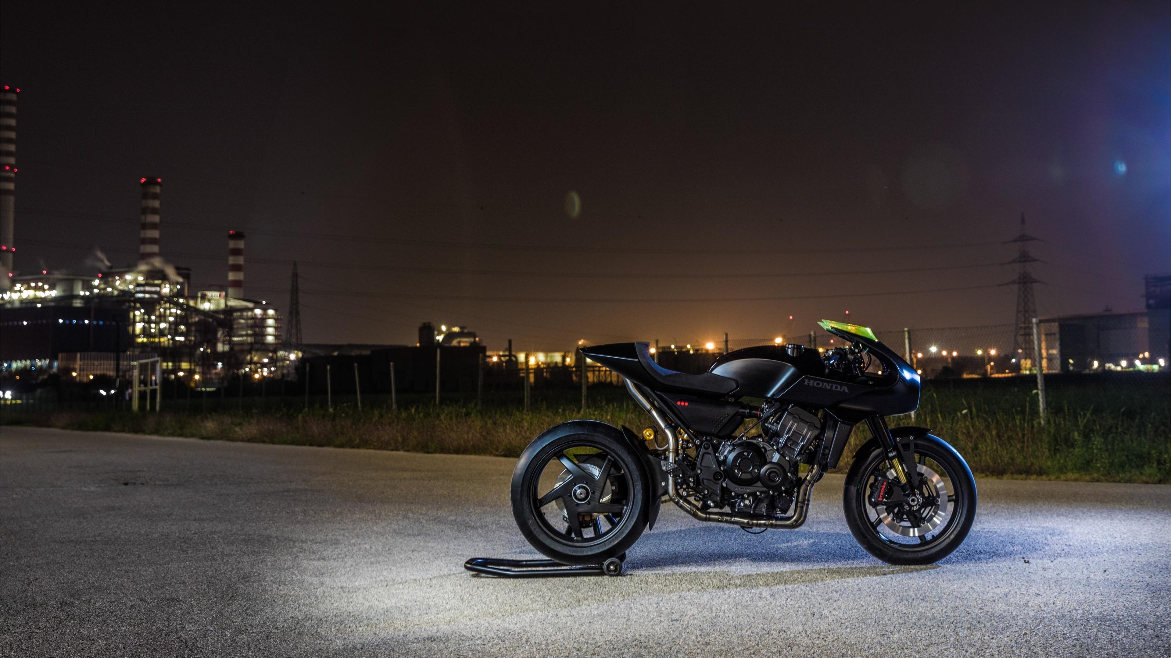Honda CB4 Interceptor motorcycle at night HD Wallpaper