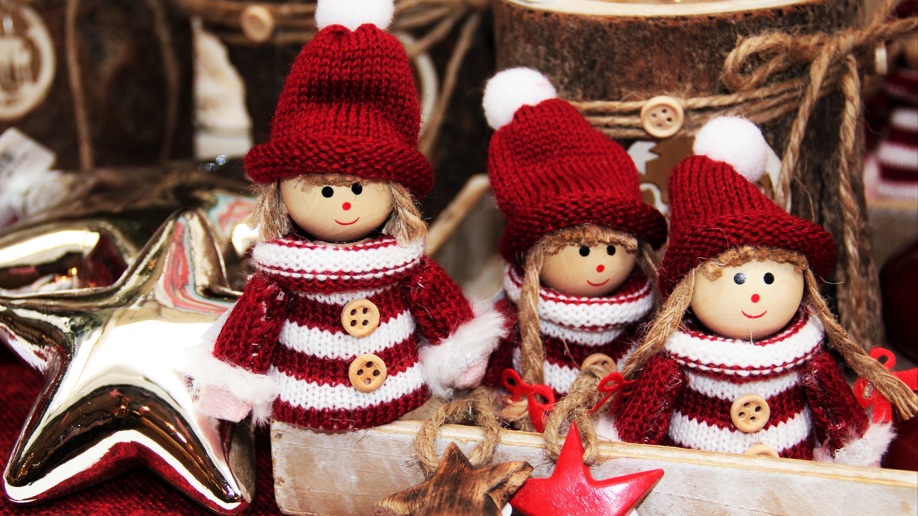 Christmas elves toys 4K HD Wallpaper