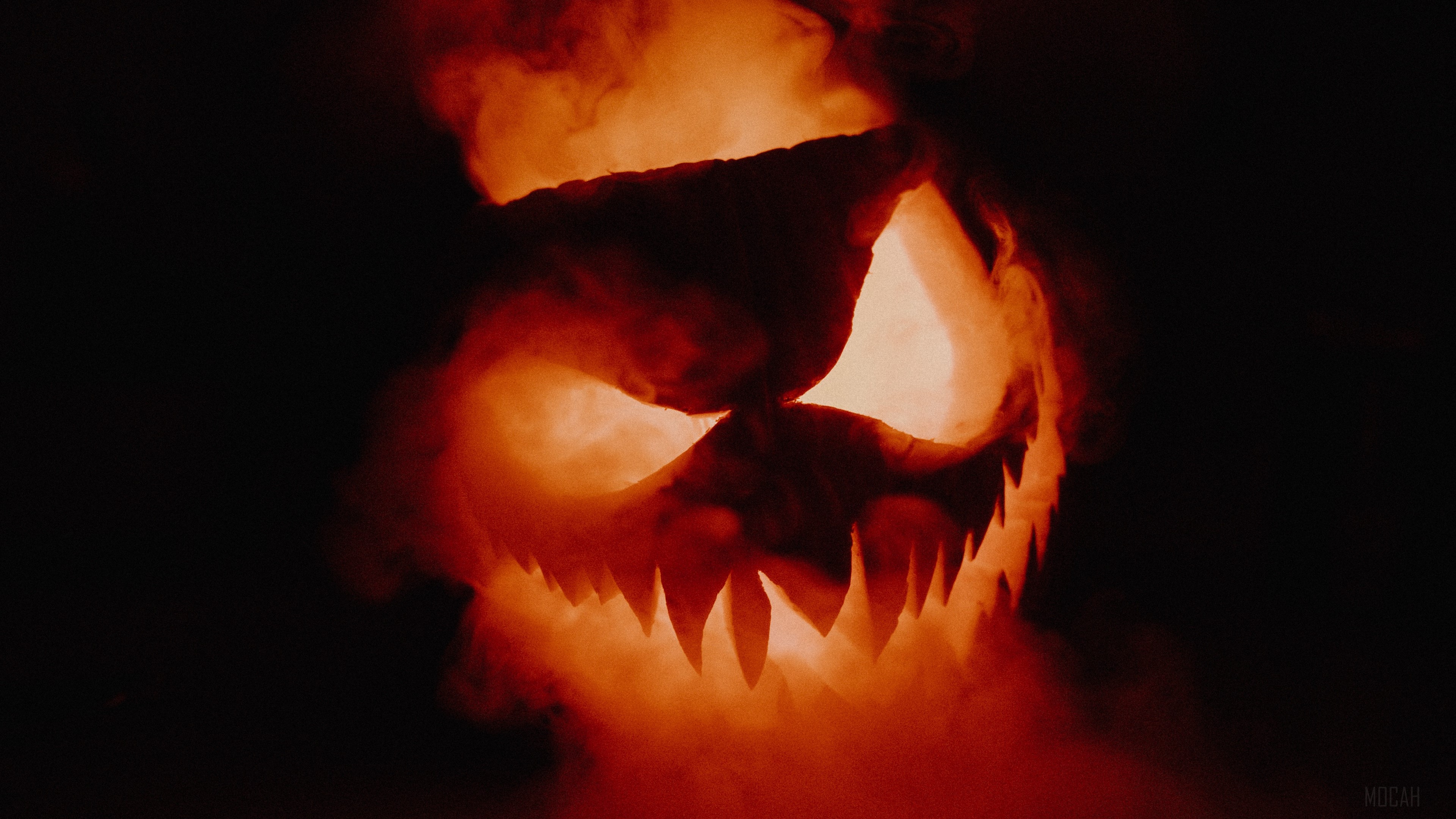 Scary Jack-o'-lantern with smoke 4K HD Wallpaper