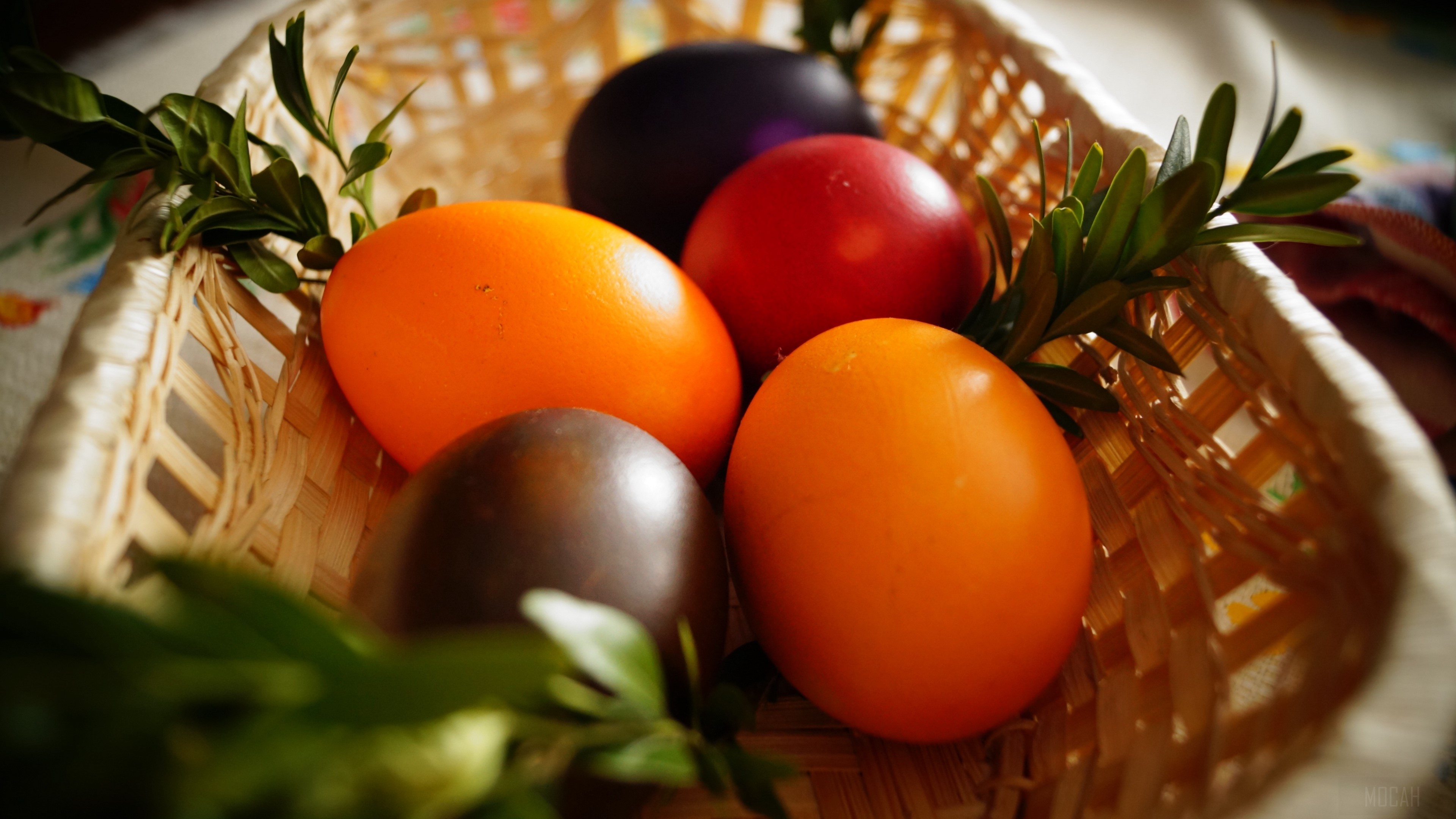 Easter eggs in a basket 4K HD Wallpaper