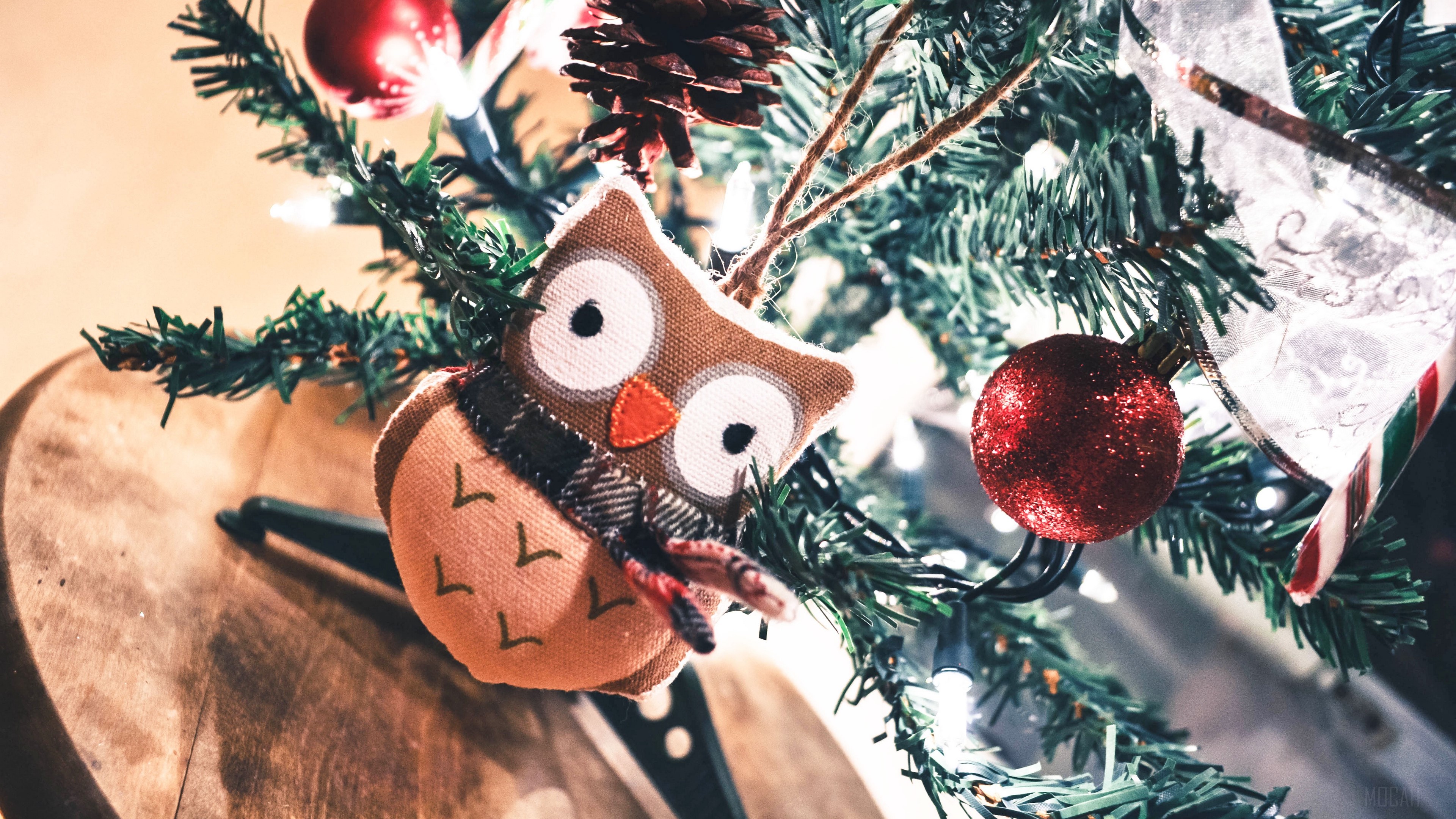 Christmas tree ornament owl toy HD Wallpaper
