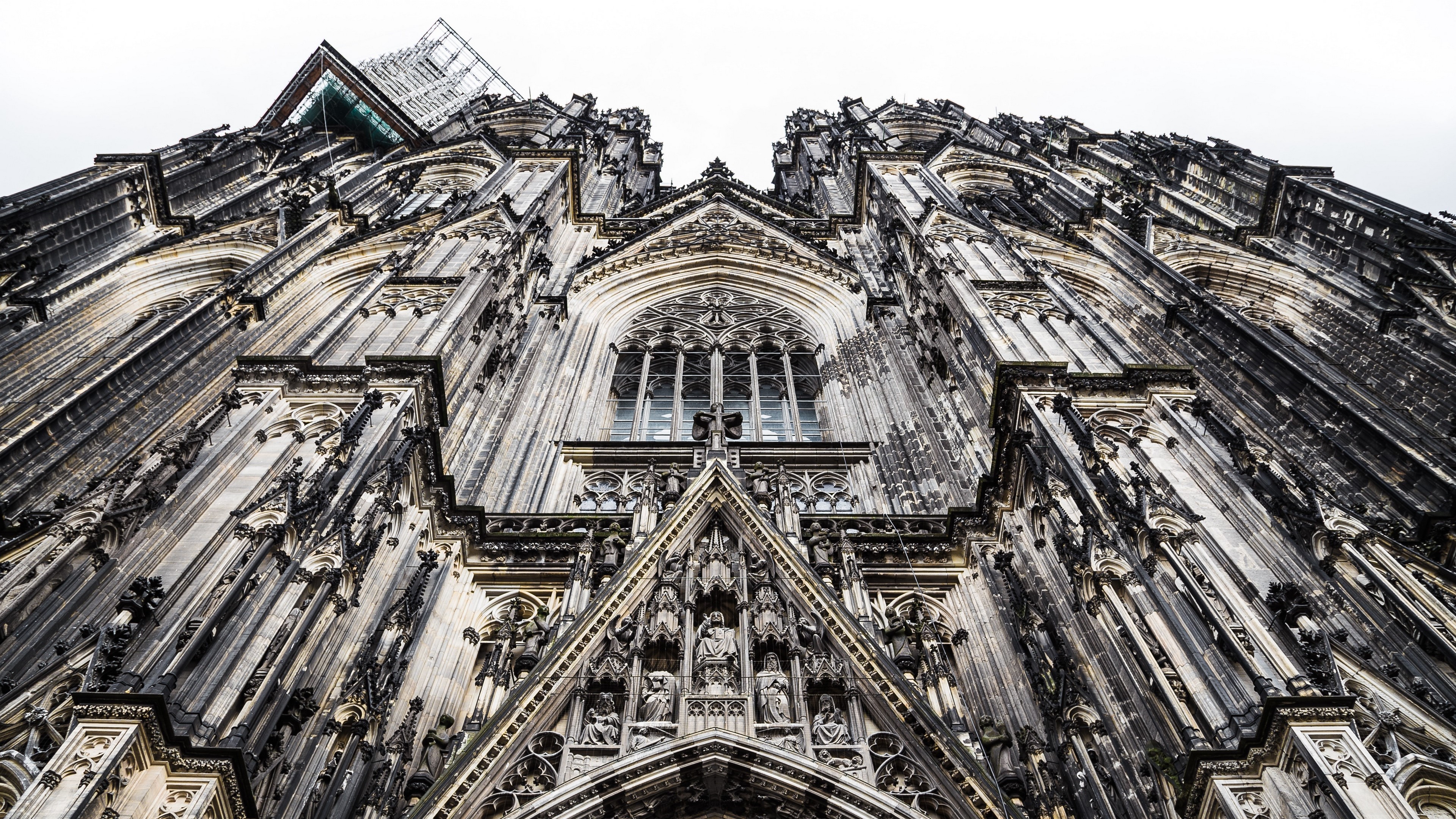 Gothic Architecture Facade 4K HD Wallpaper