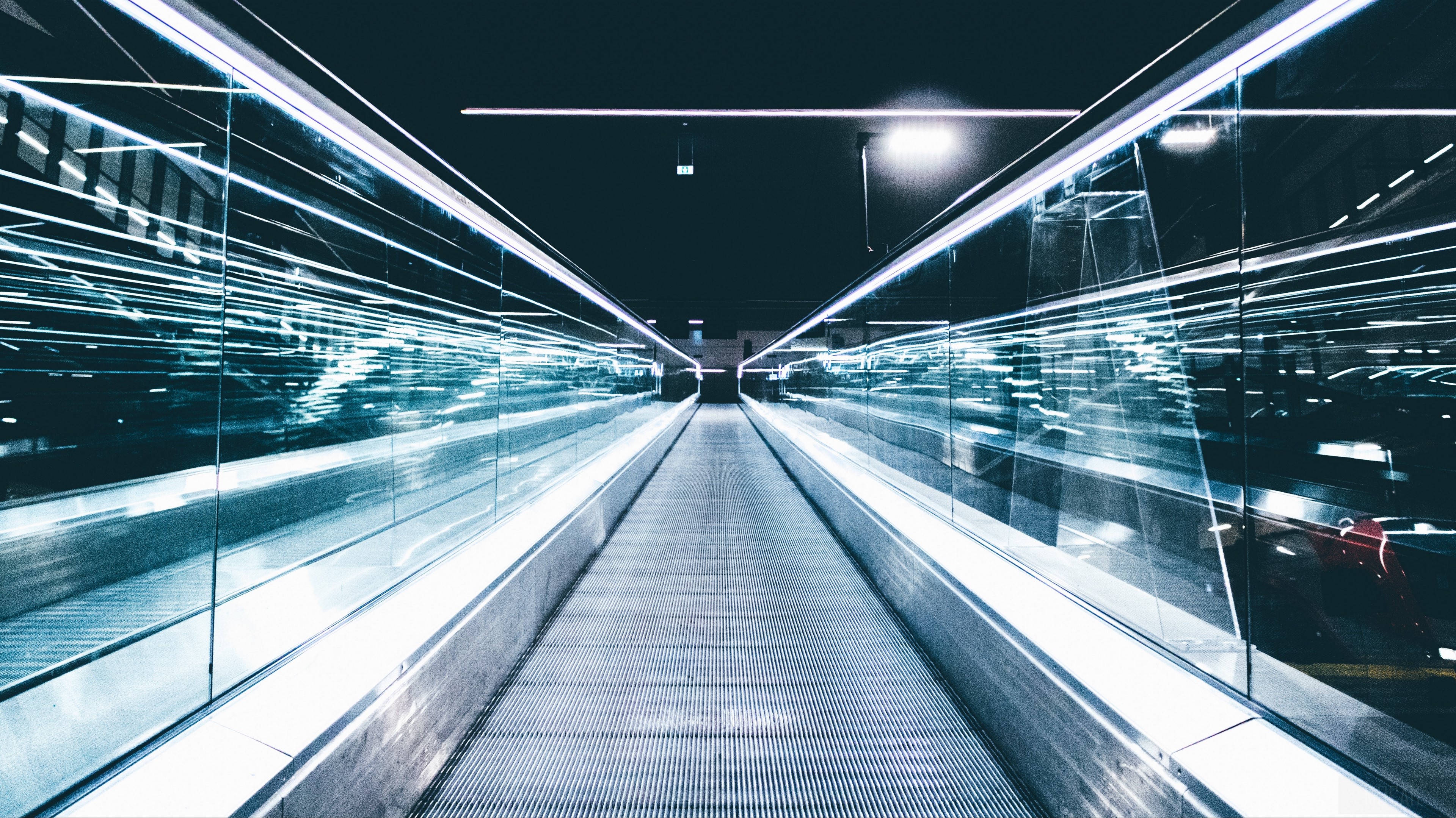 Escalator at Lodz Fabryczna Railway Station, Poland 4K HD Wallpaper
