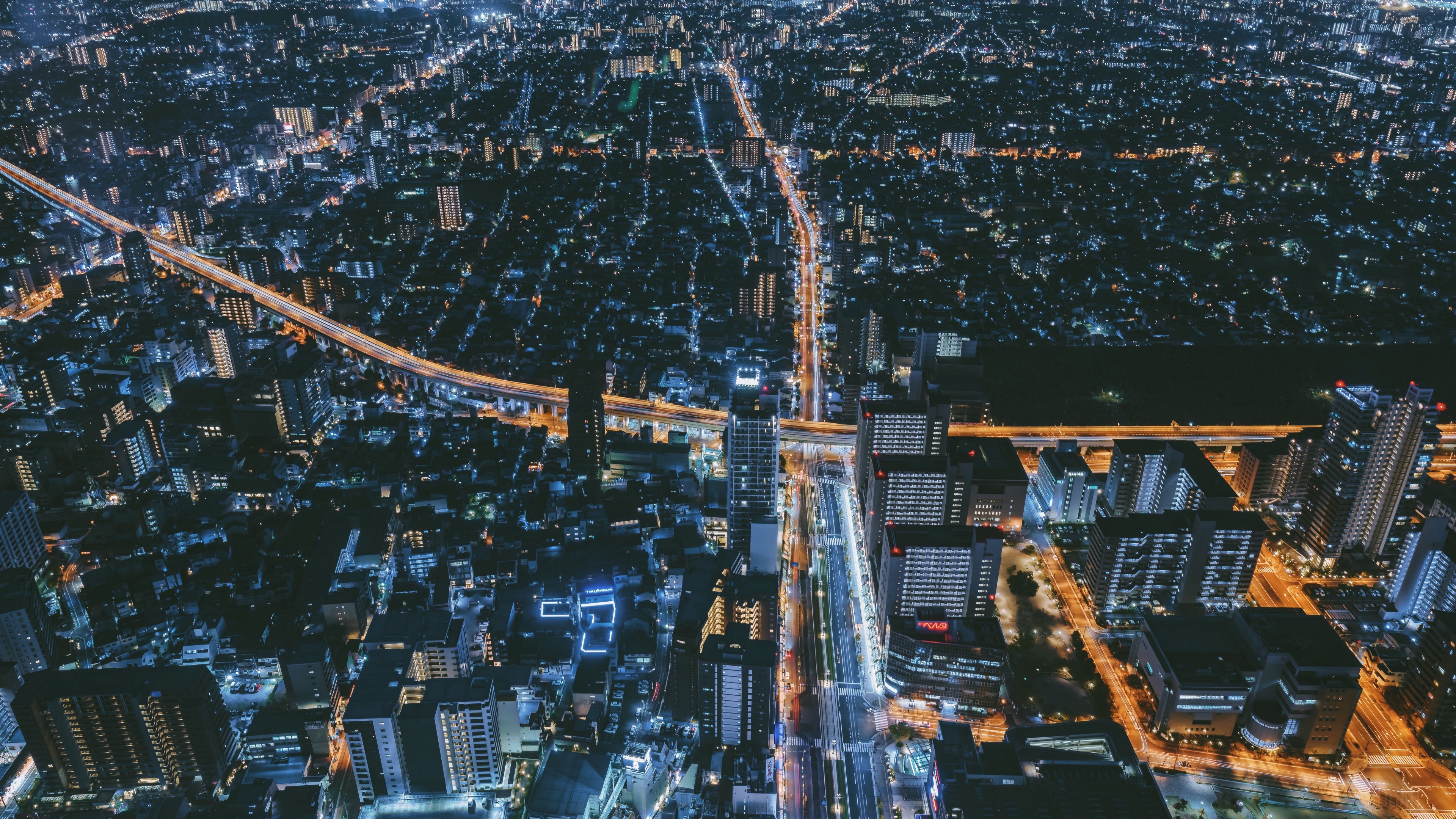 Night city view of Osaka, Japan 4K HD Wallpaper