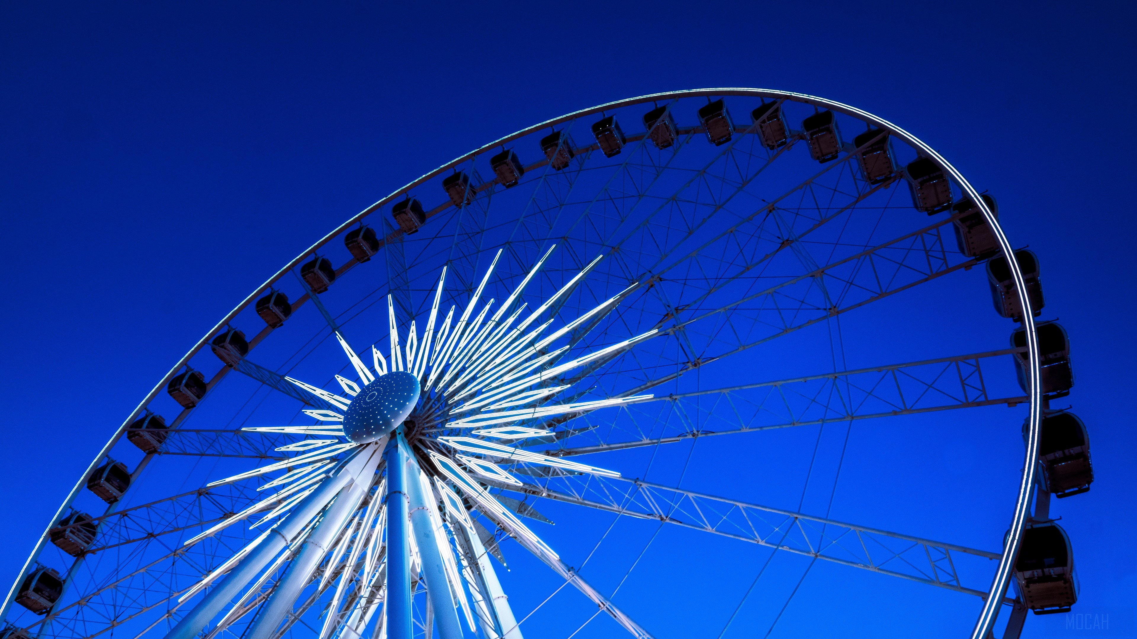 Ferris wheel attraction entertainment 4K HD Wallpaper