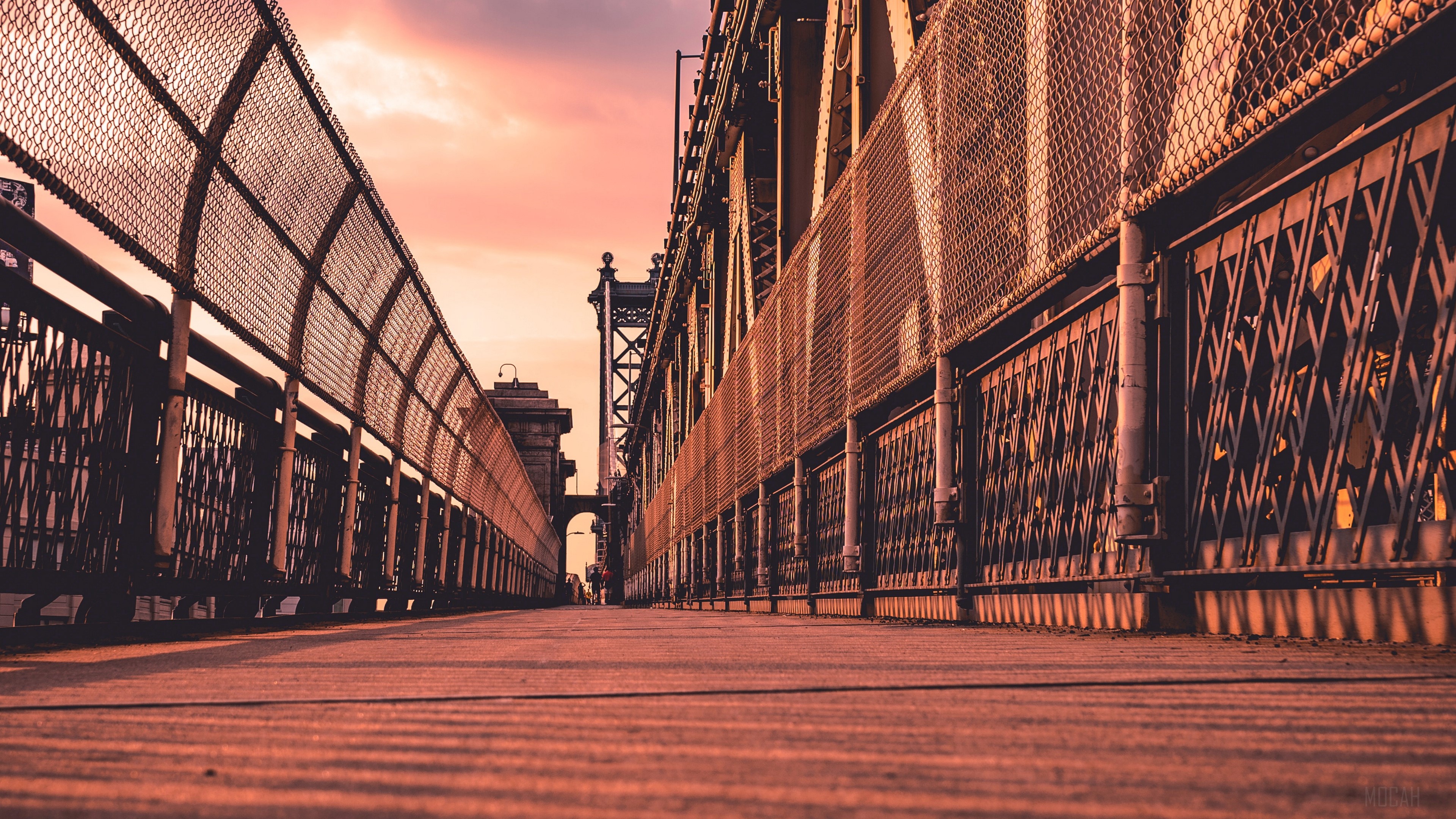 Manhattan Bridge walkway at sunset, New York 4K HD Wallpaper