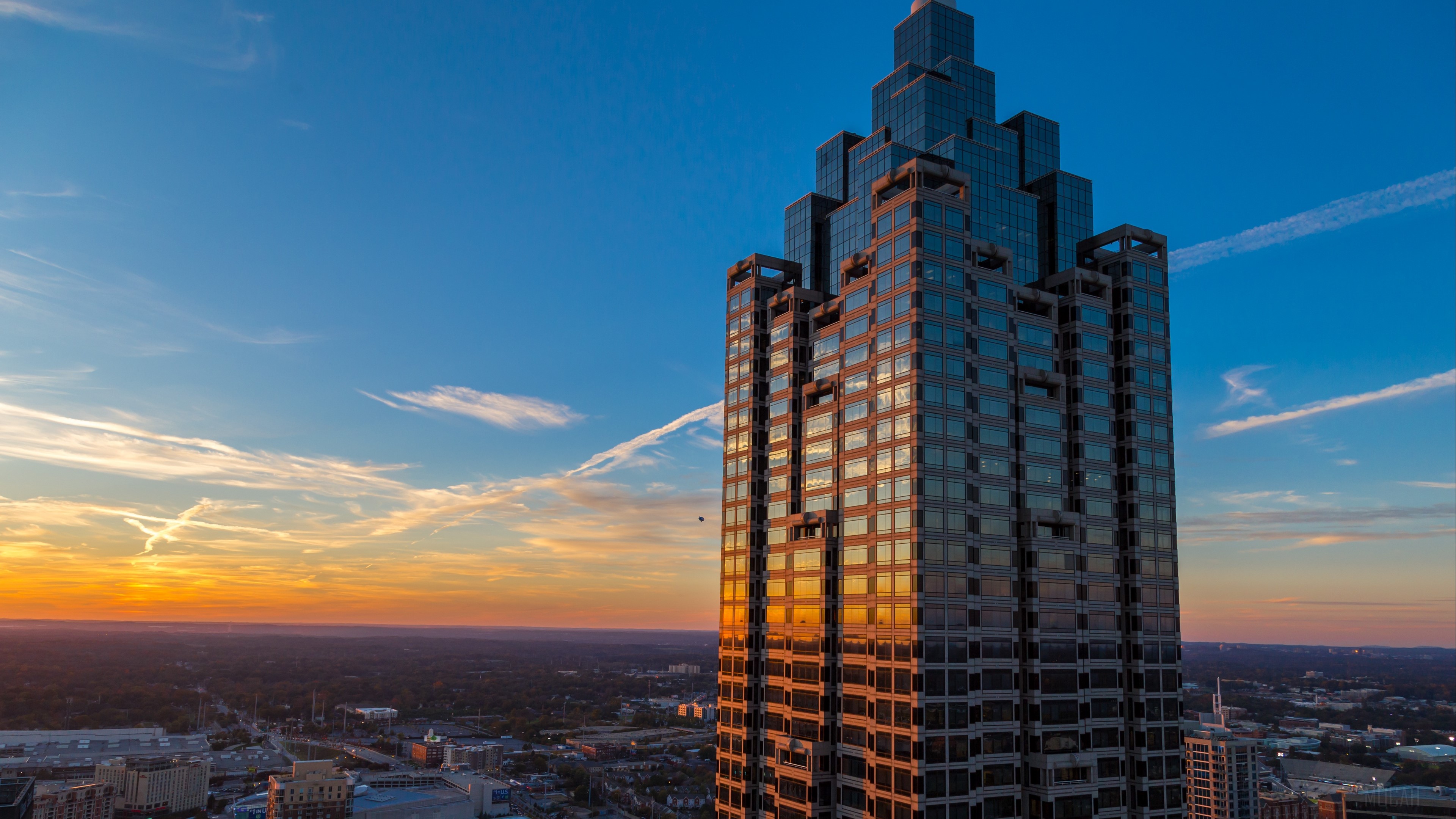 Skyscraper in Atlanta, USA HD Wallpaper