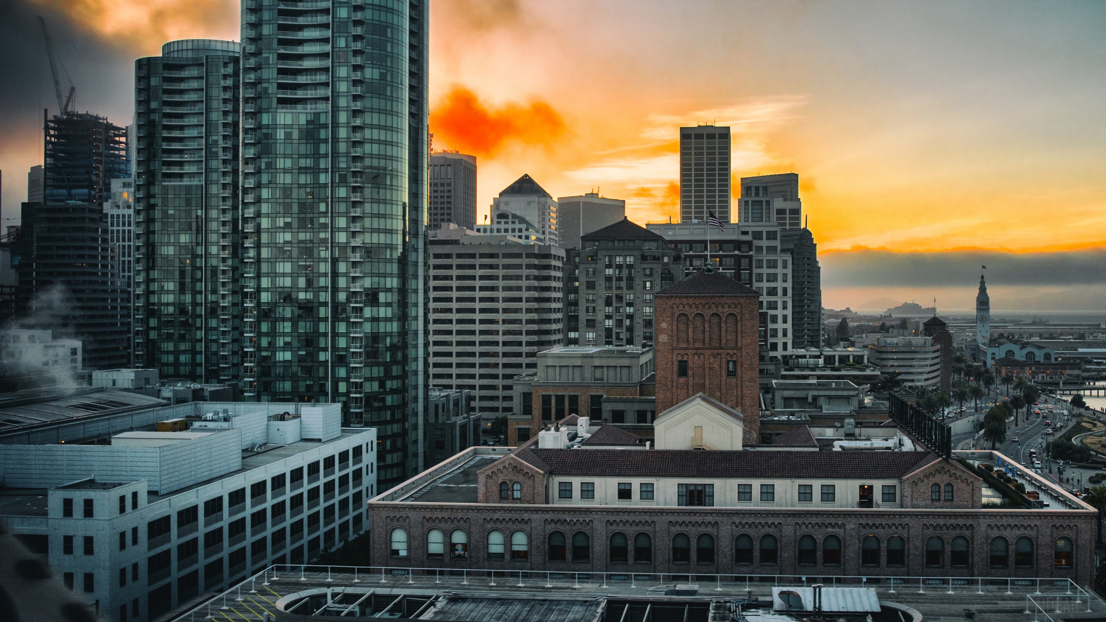 San Francisco skyline at sunset 4K HD Wallpaper