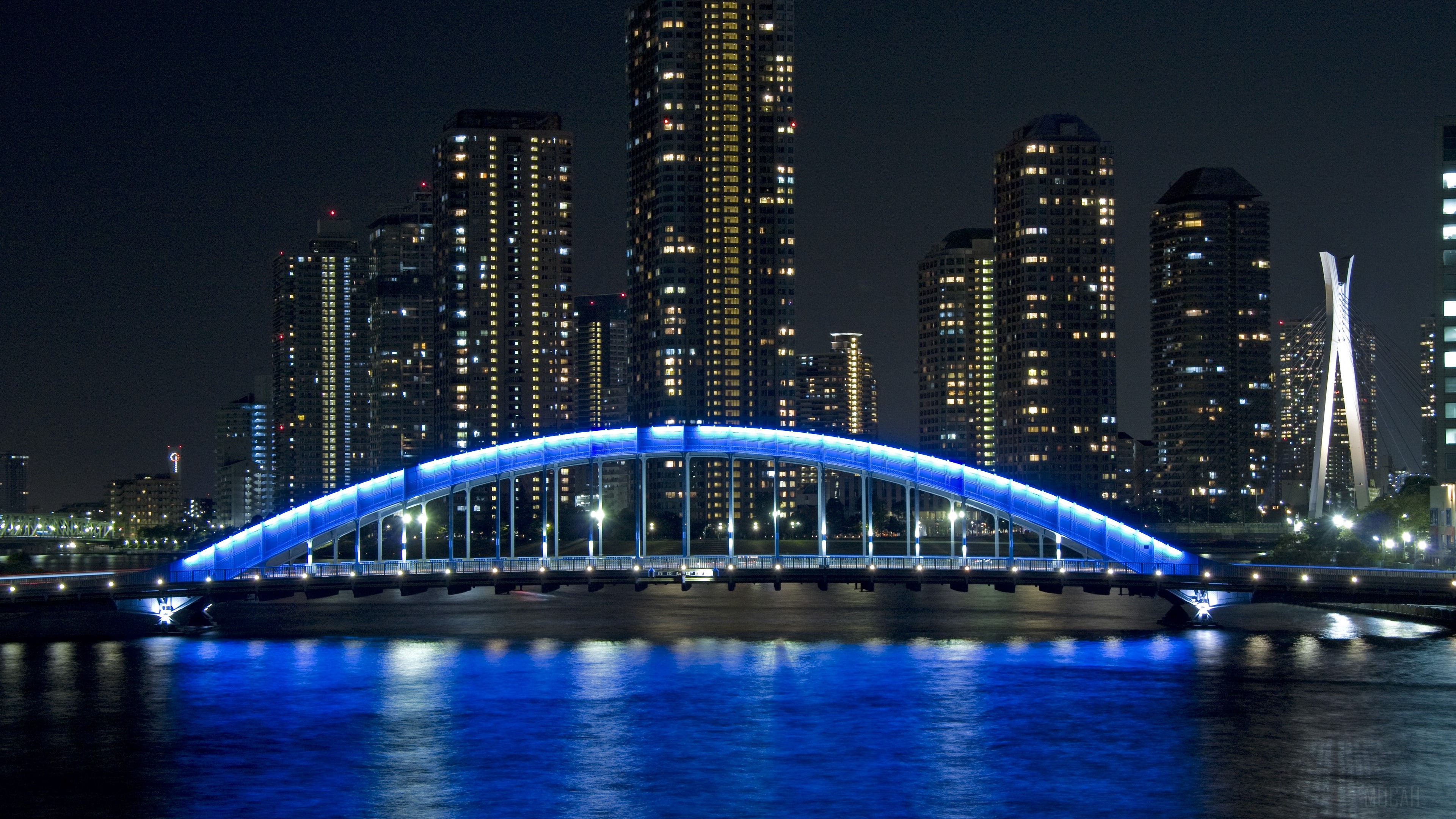 Bridge in Tokyo, Japan 4K HD Wallpaper