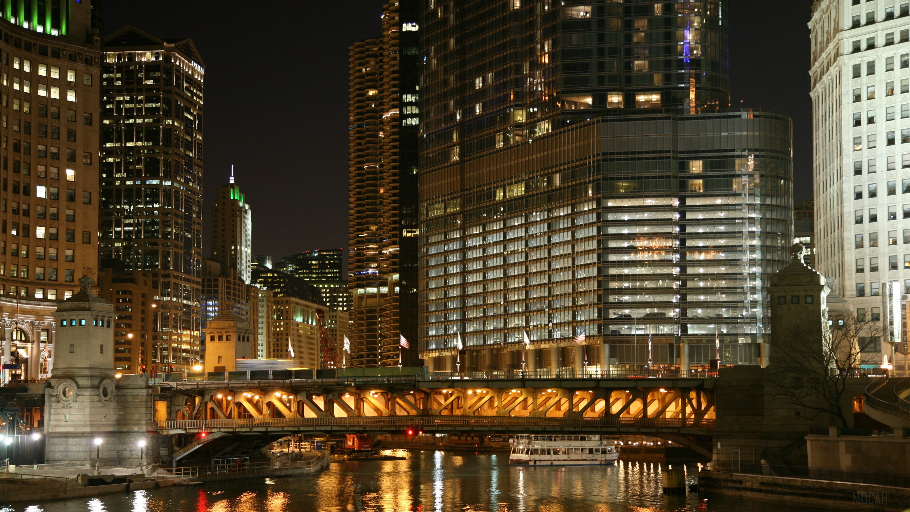 Chicago River Bridge and Skyscrapers at Night 4K HD Wallpaper