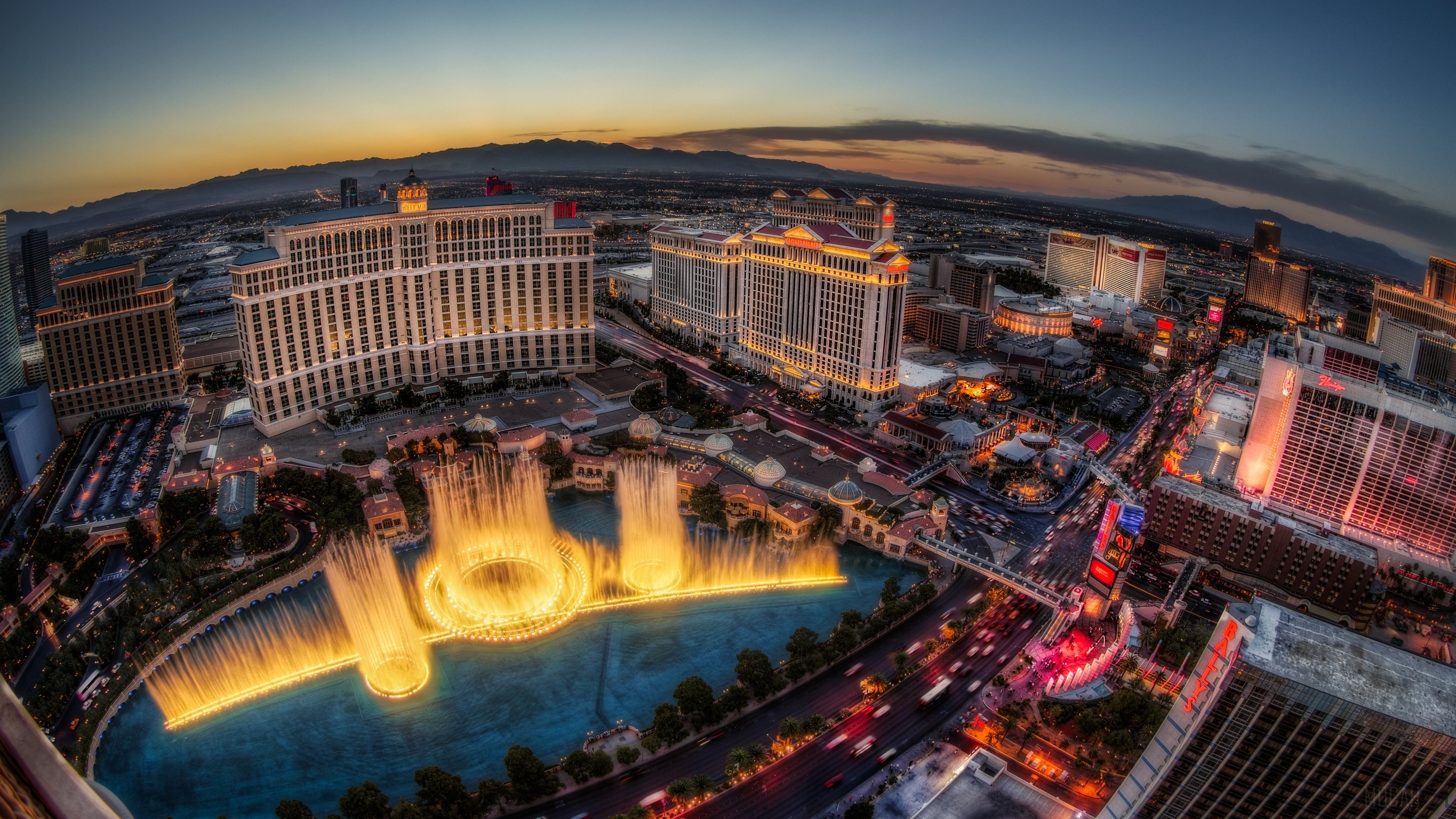 Bellagio Fountains and Las Vegas Strip at Dusk 4K HD Wallpaper