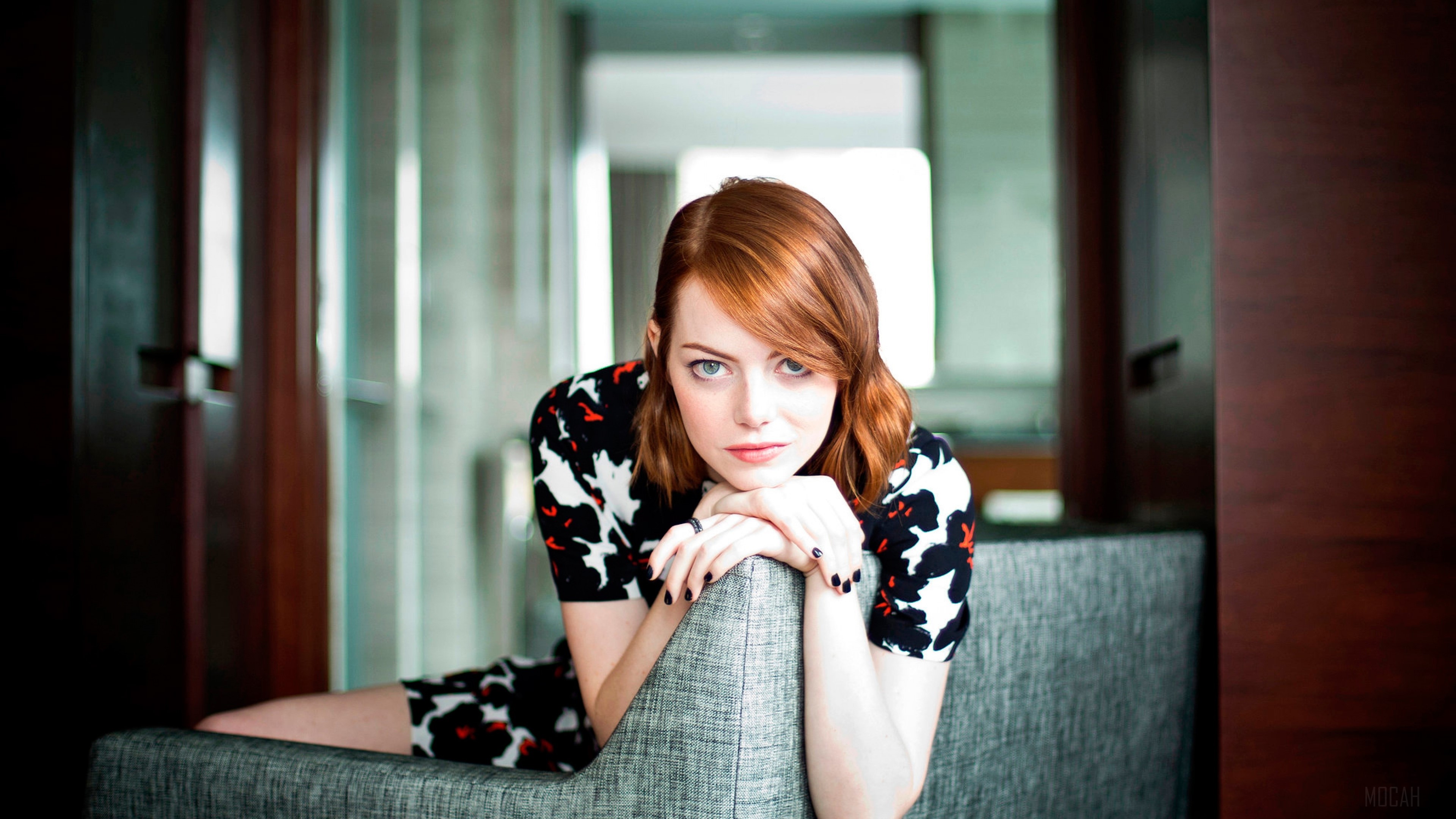 Emma Stone HD Wallpaper