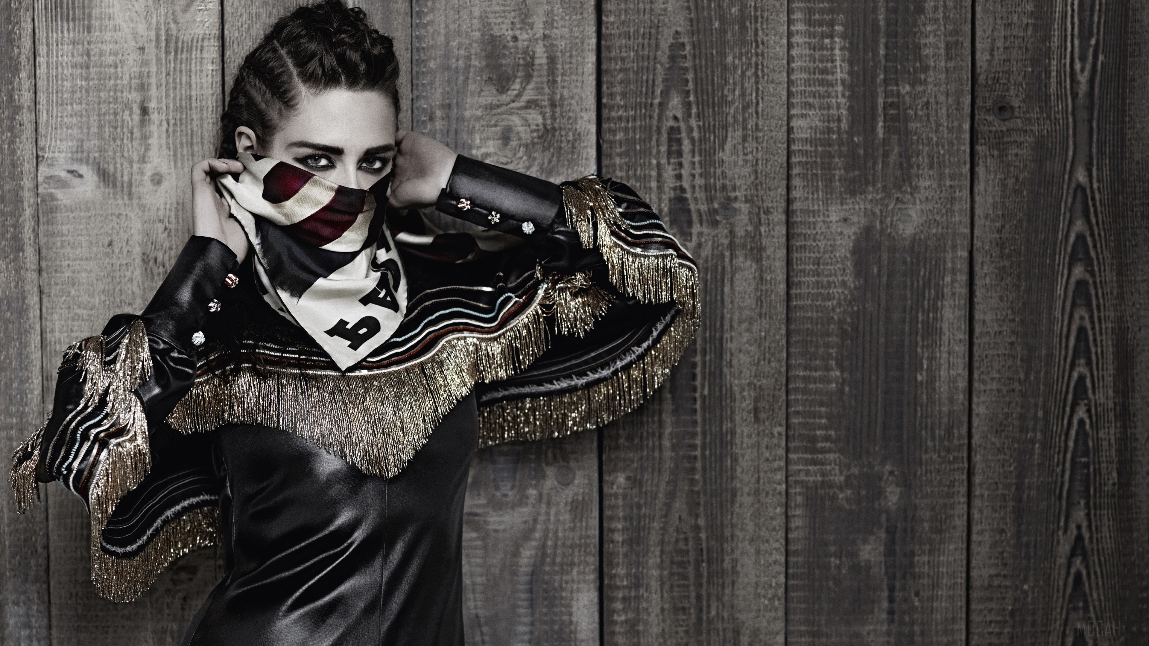 Kristen Stewart in Western-inspired outfit HD Wallpaper
