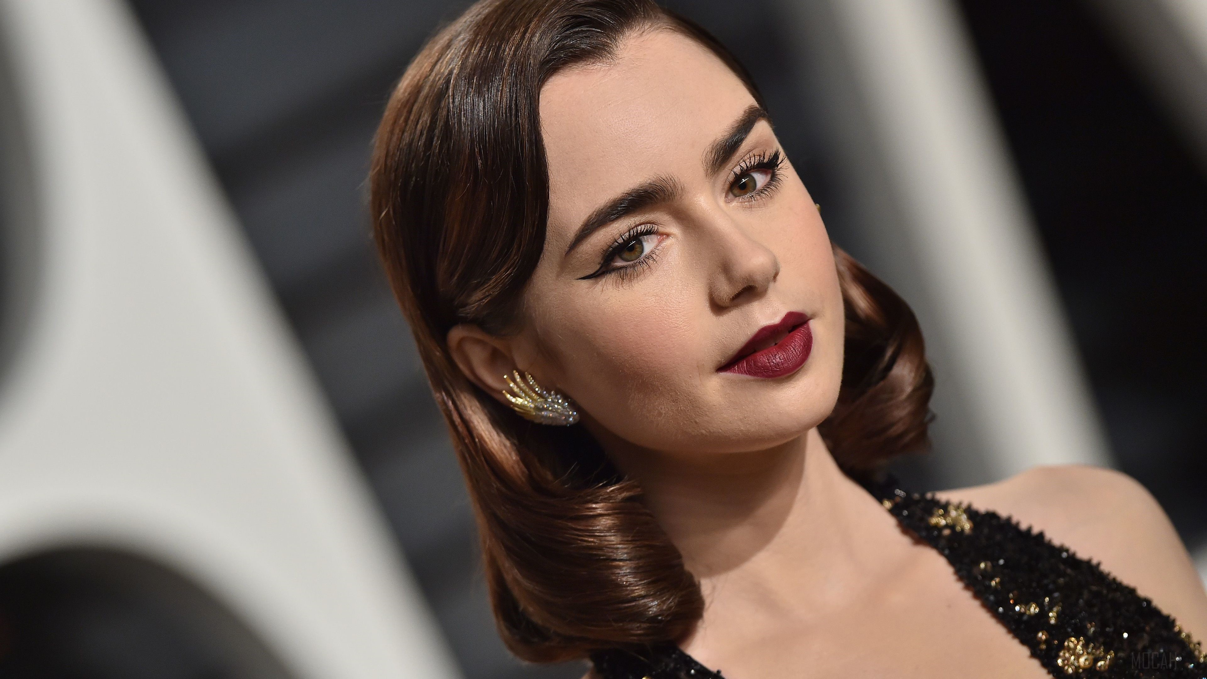 Lily Collins in 4K HD Wallpaper