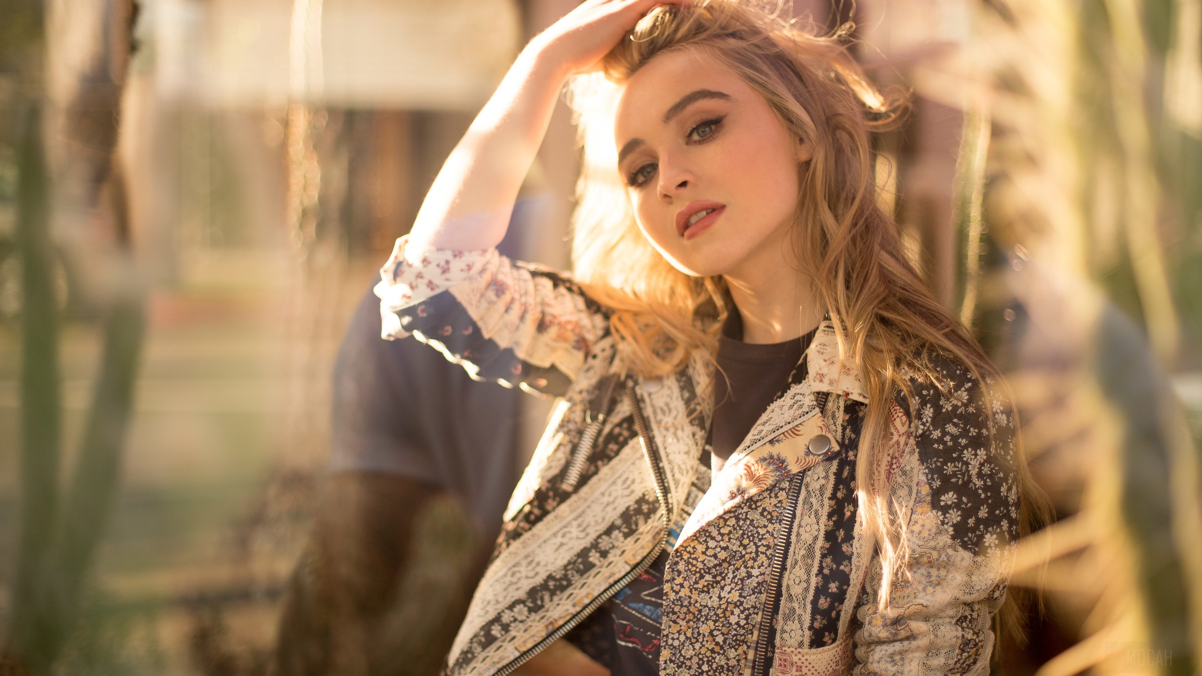 Sabrina Carpenter 2018 HD Wallpaper