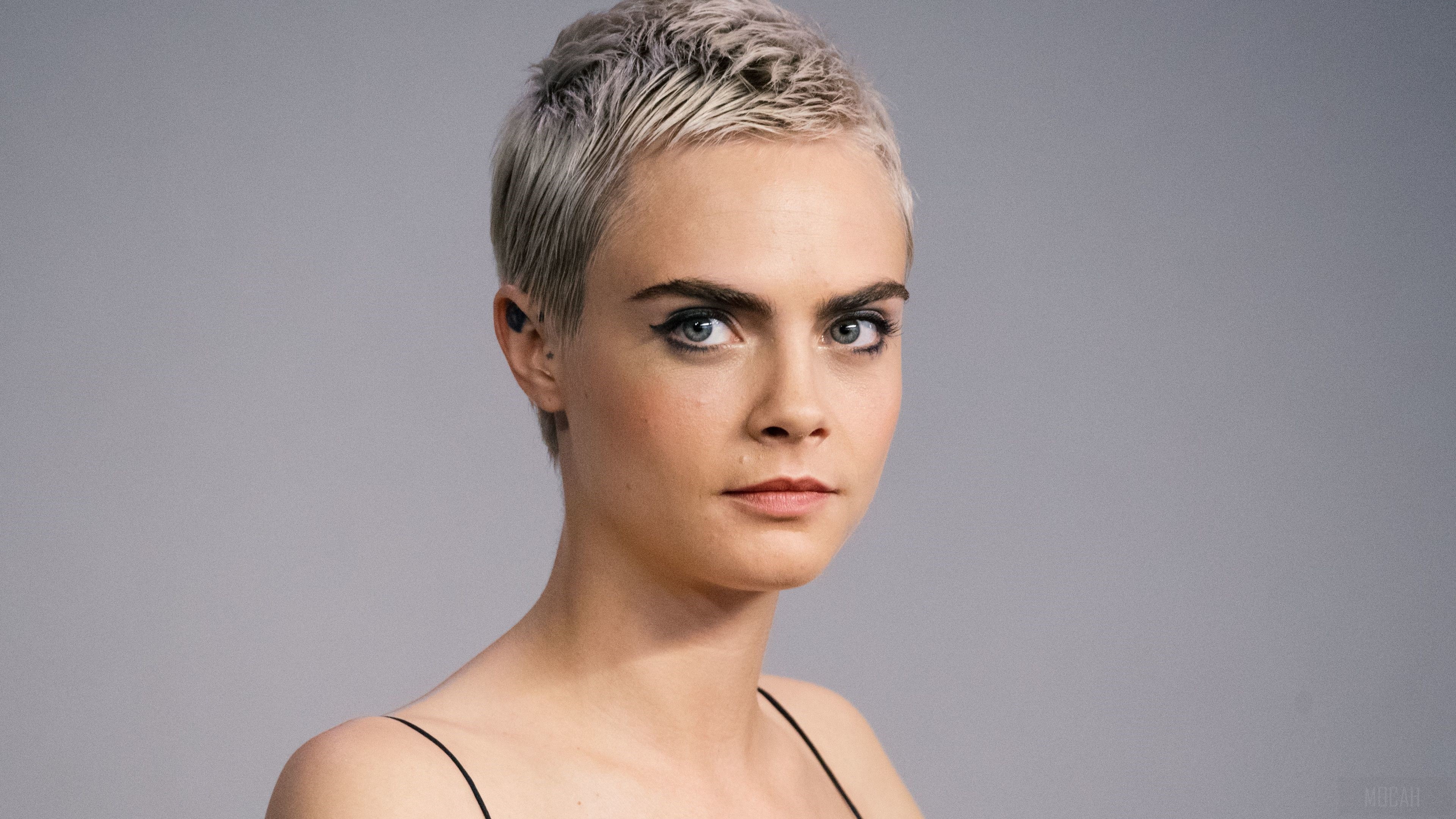 Cara Delevingne HD Wallpaper