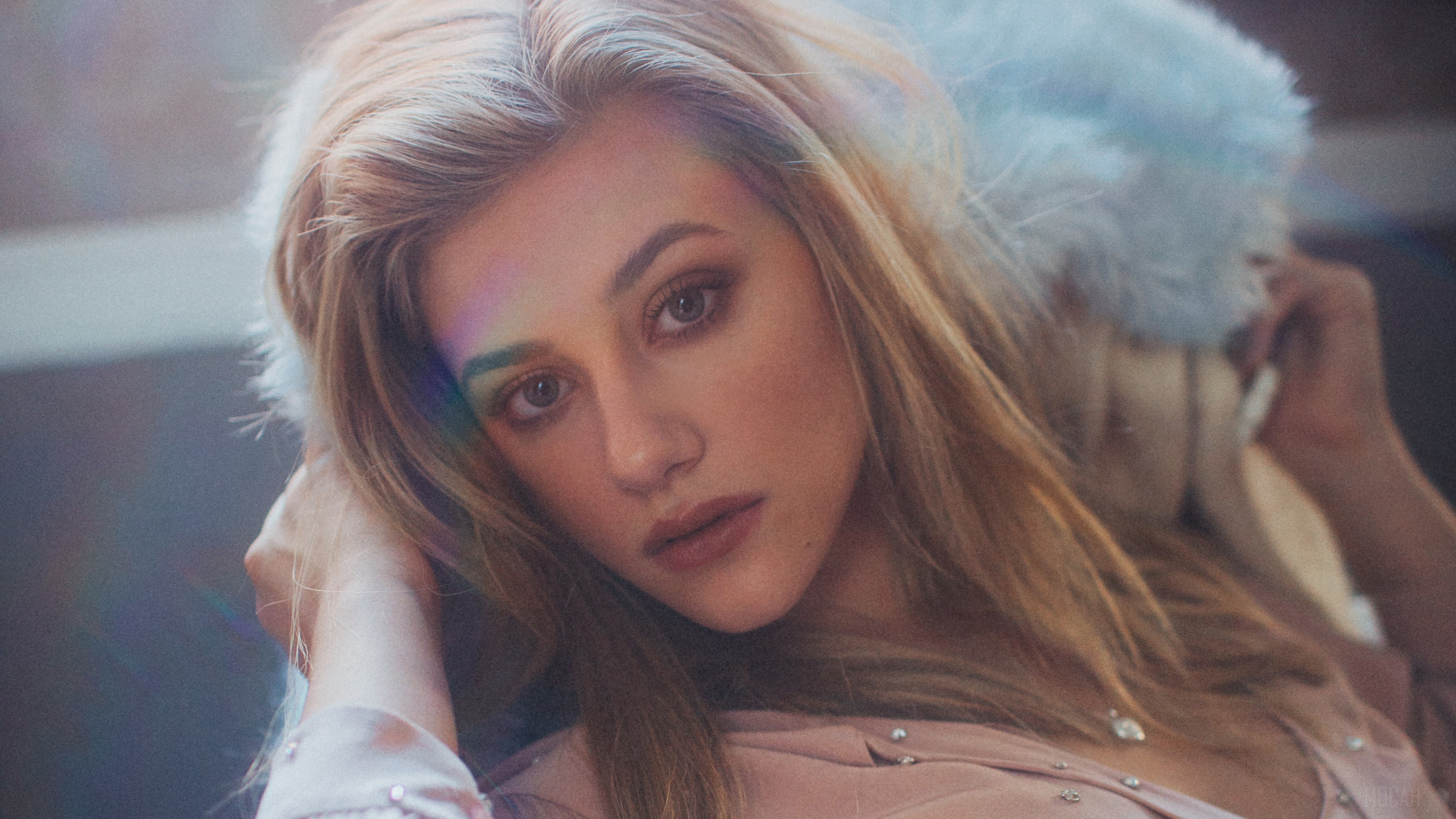 Lili Reinhart HD Wallpaper