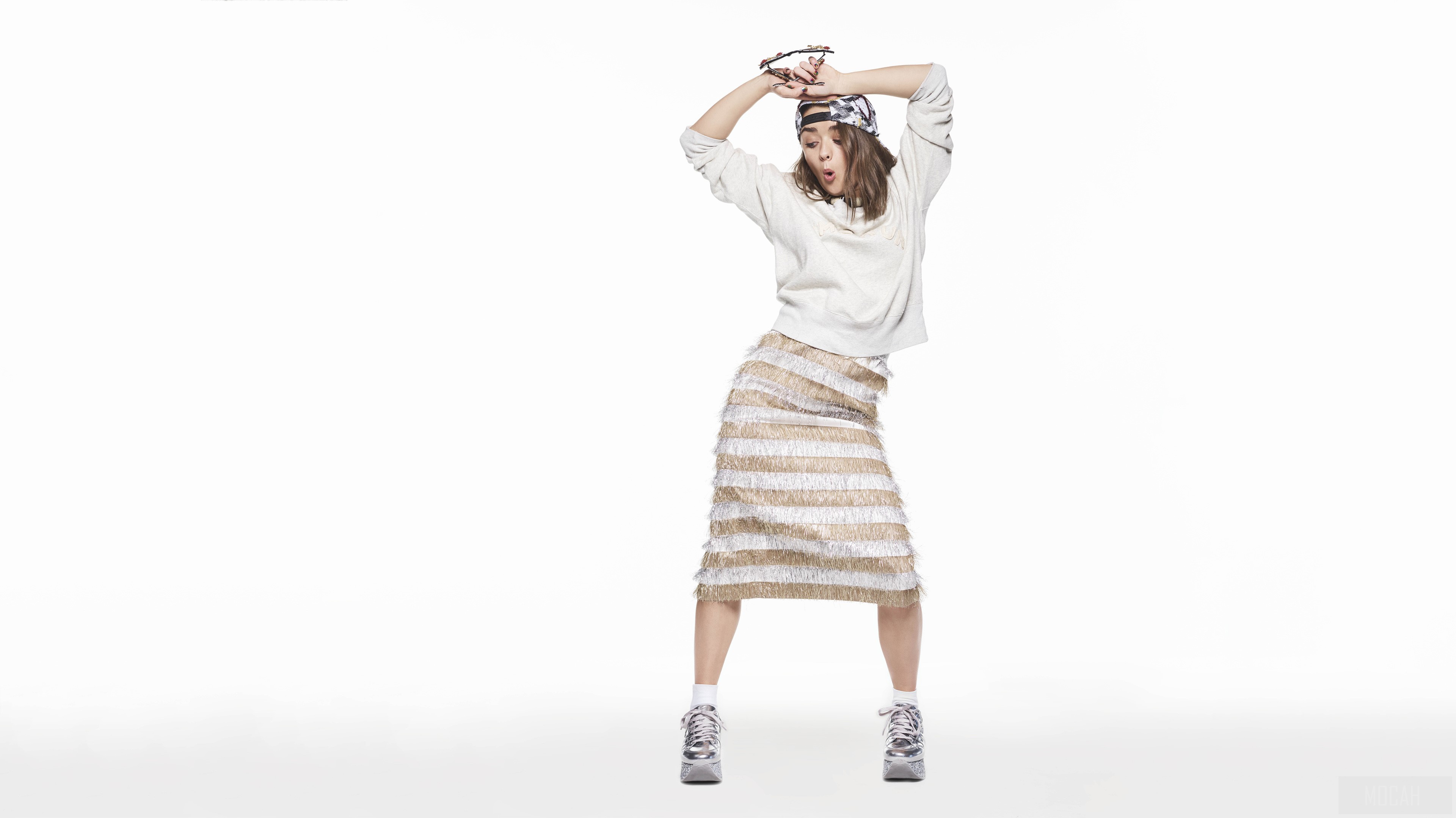 Maisie Williams HD Wallpaper
