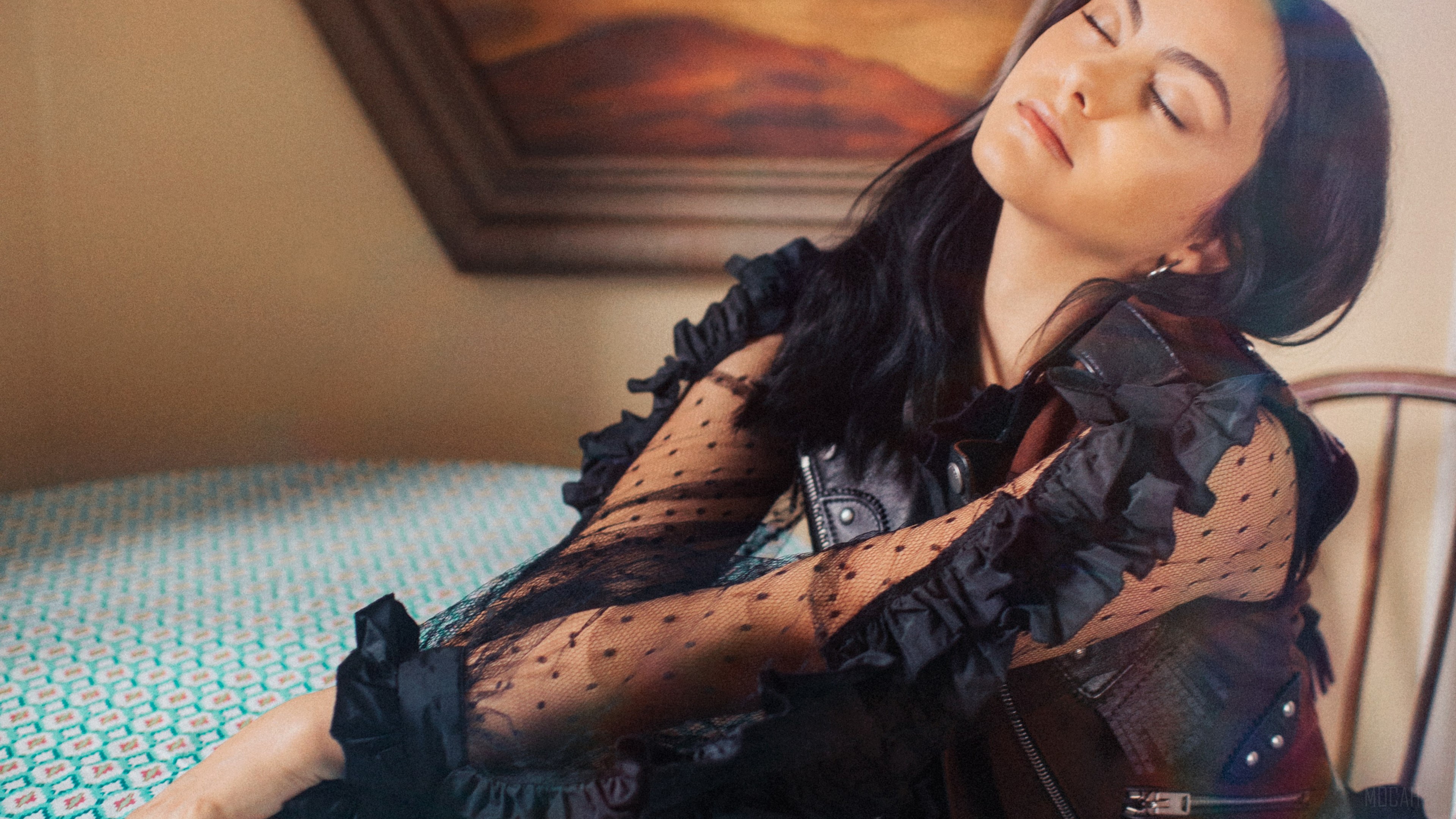 Camila Mendes HD Wallpaper