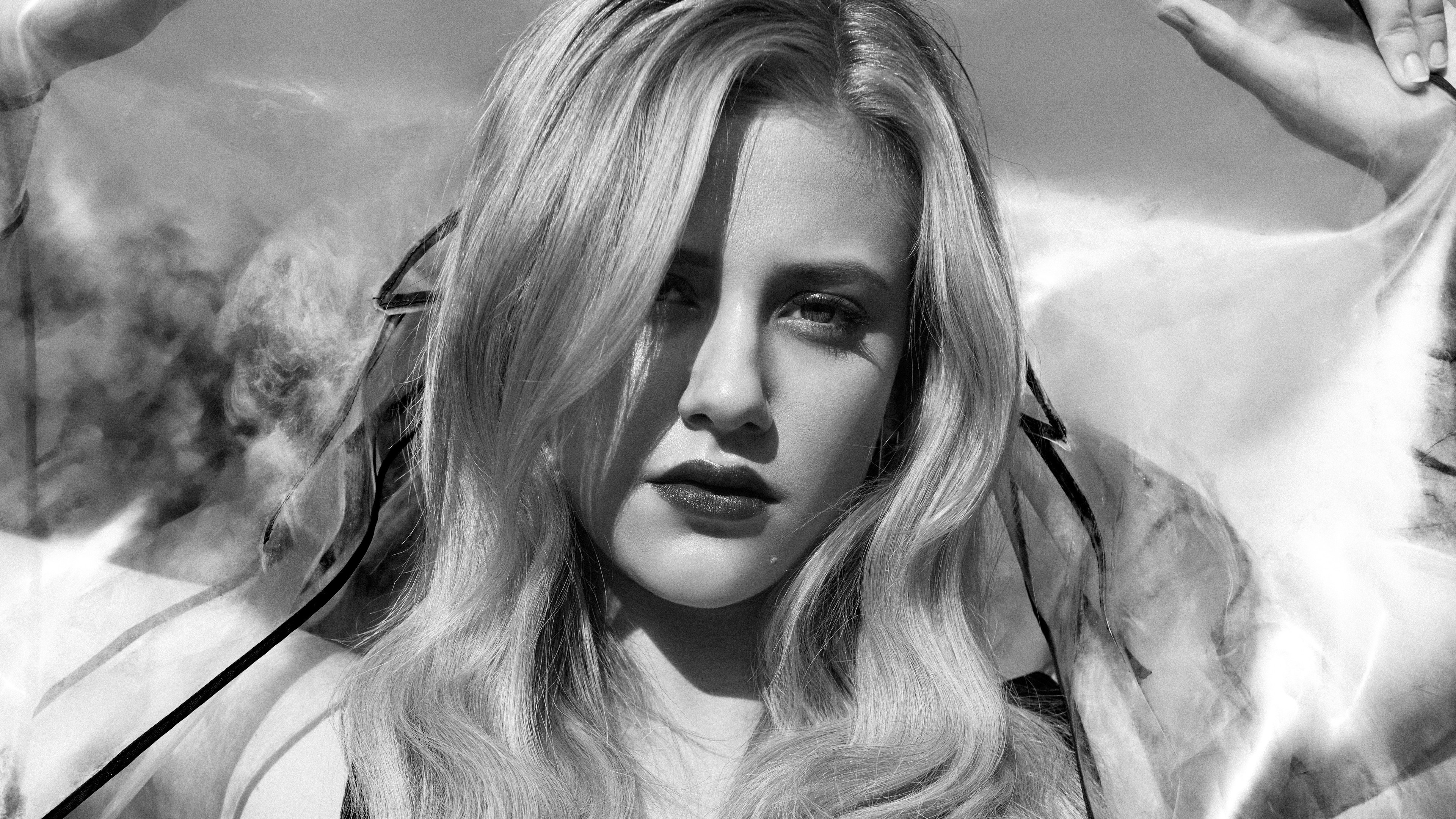 Lili Reinhart Monochrome 2019 HD Wallpaper