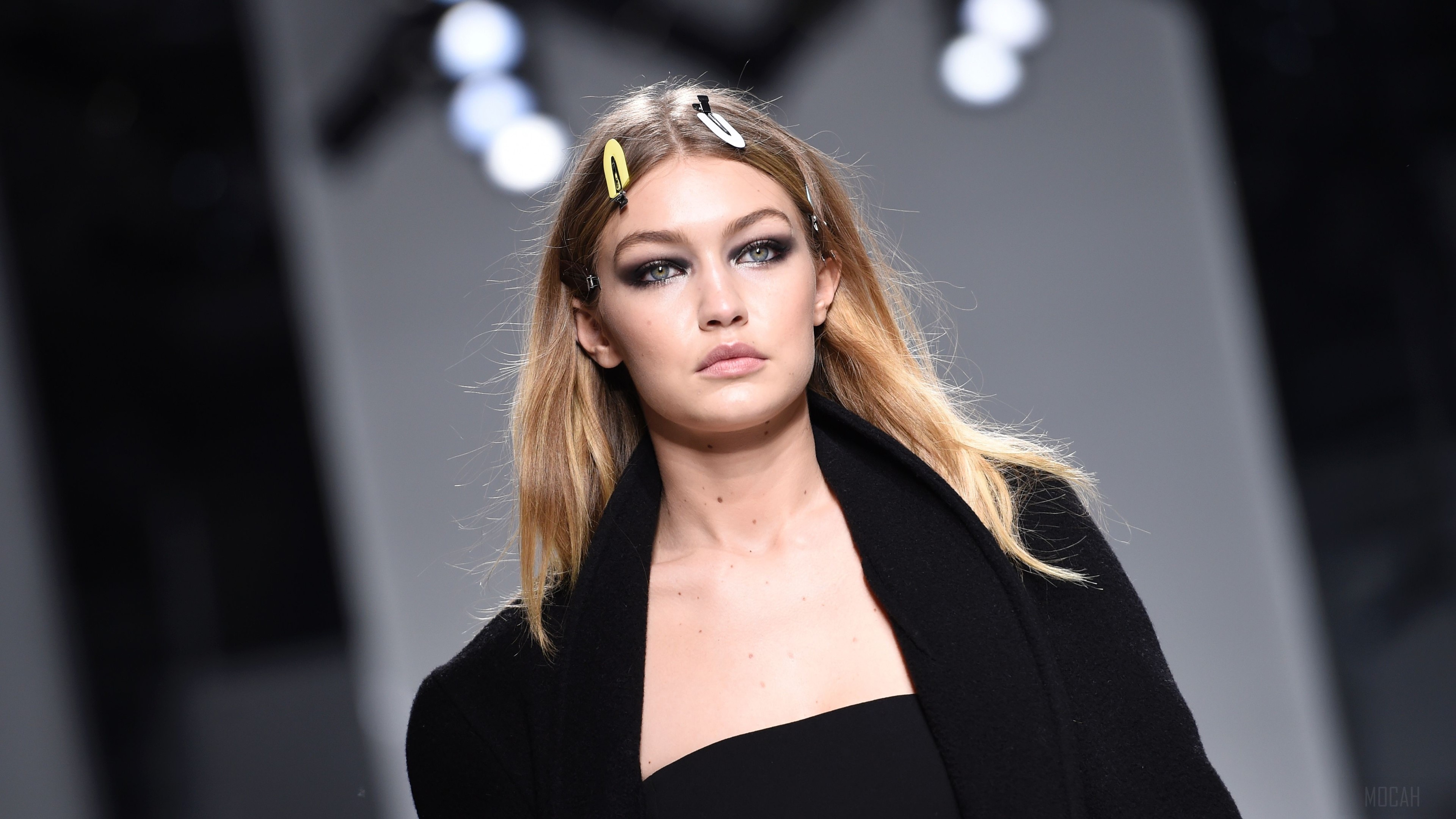 Gigi Hadid on runway 2019 4K HD Wallpaper