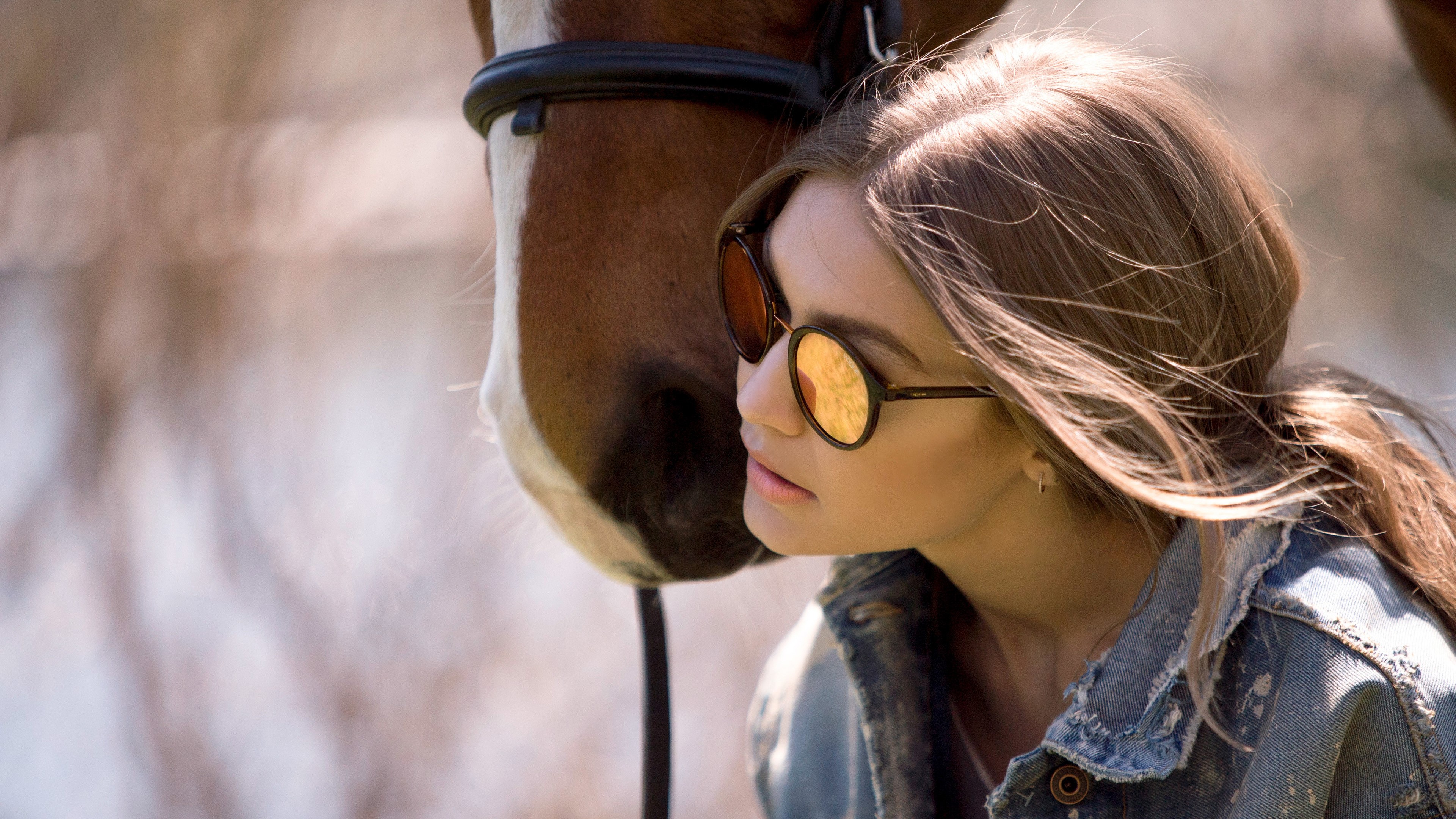 Gigi Hadid Vogue Eyewear Photoshoot 2019 HD Wallpaper
