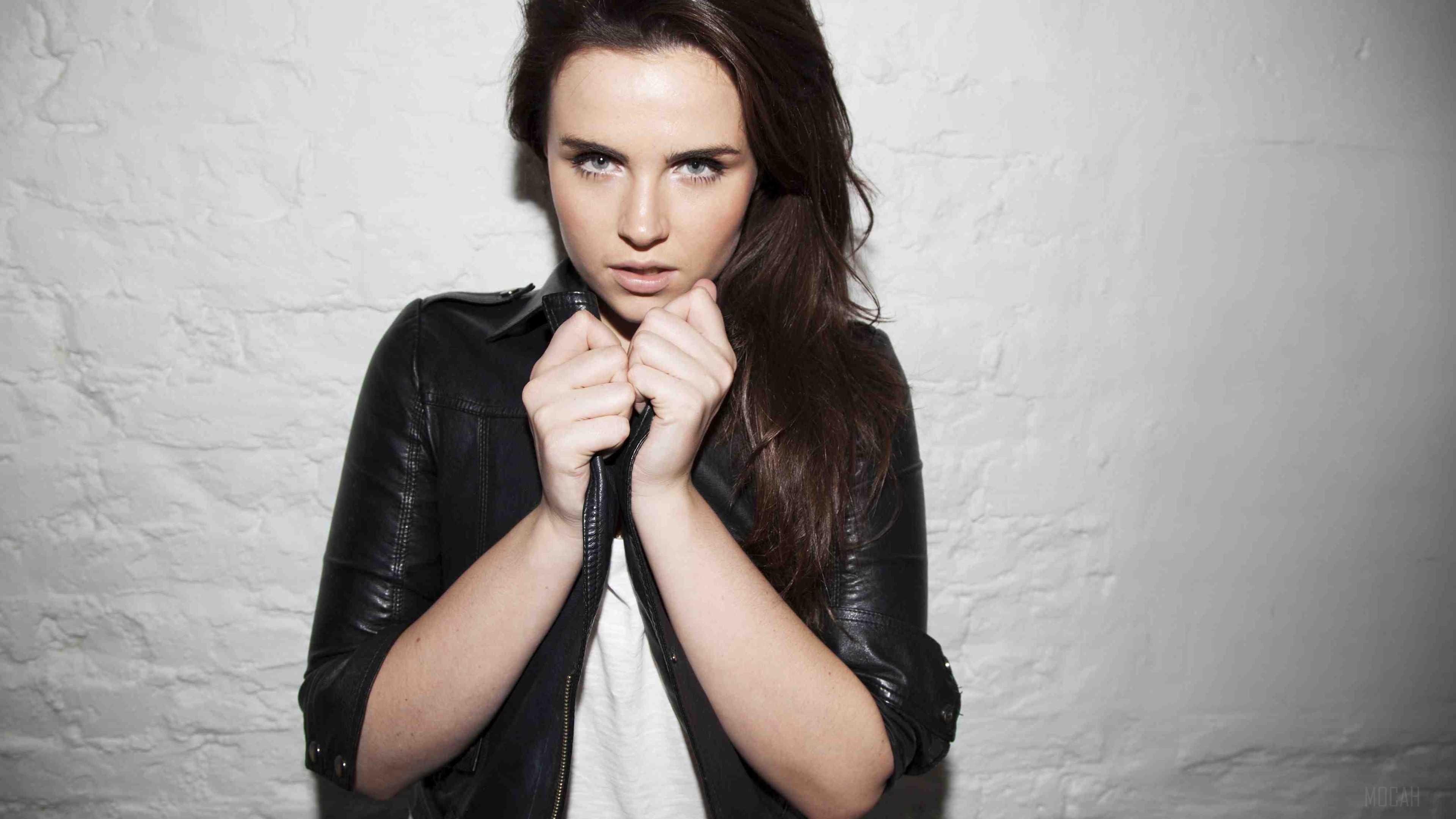 Emer Kenny HD Wallpaper