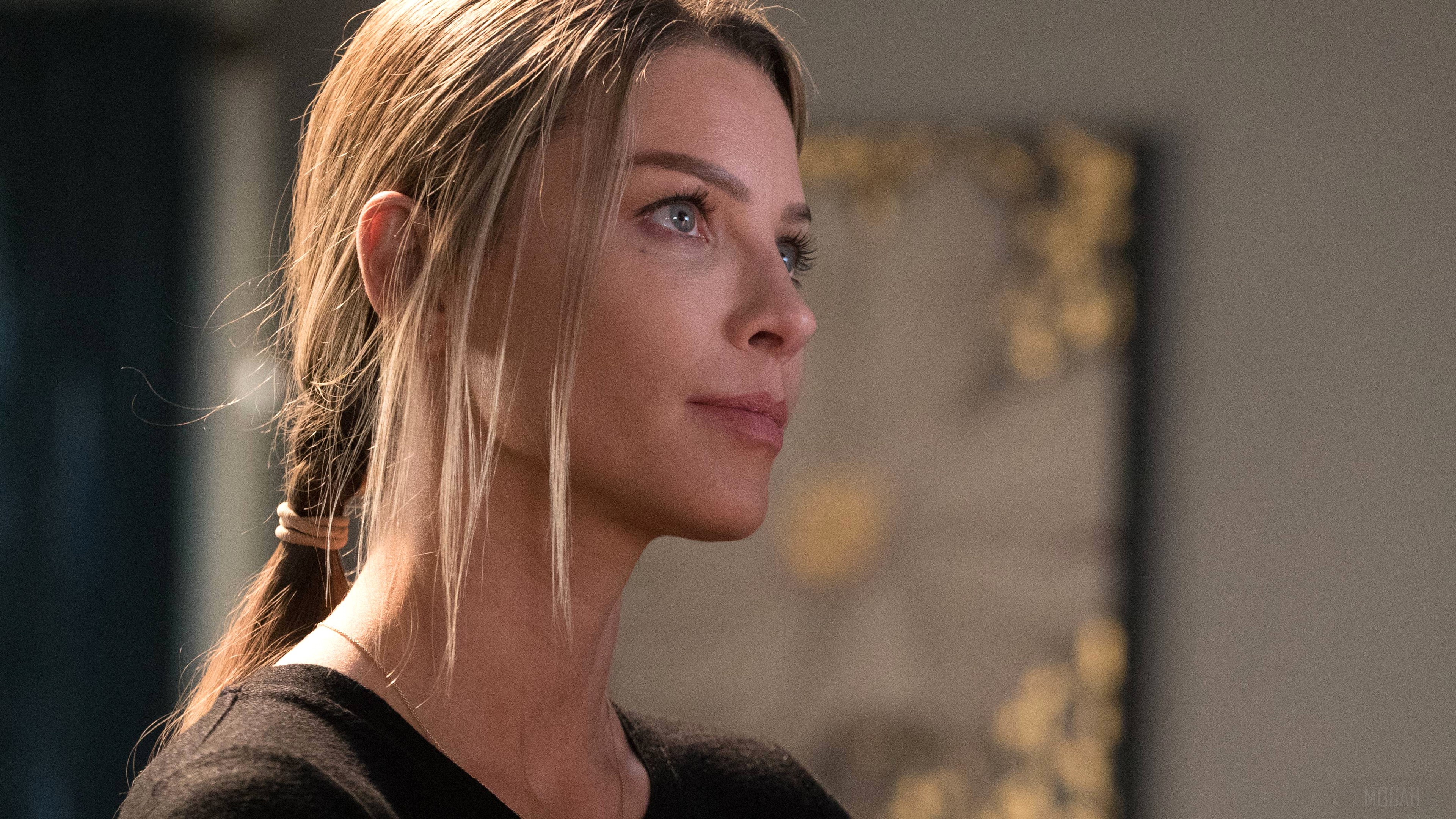 Lauren German HD Wallpaper