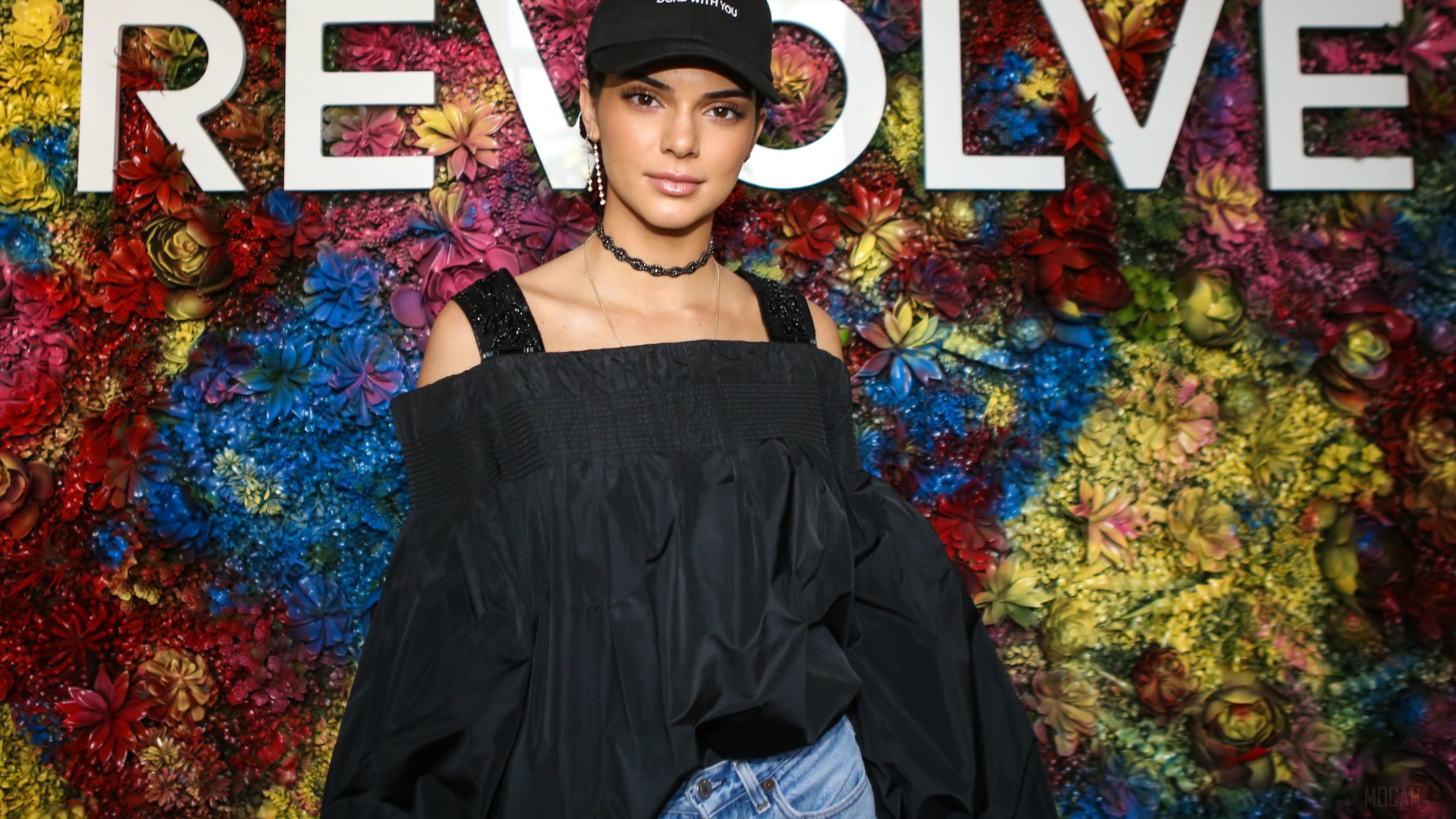 Kendall Jenner at Revolve 2019 4K HD Wallpaper