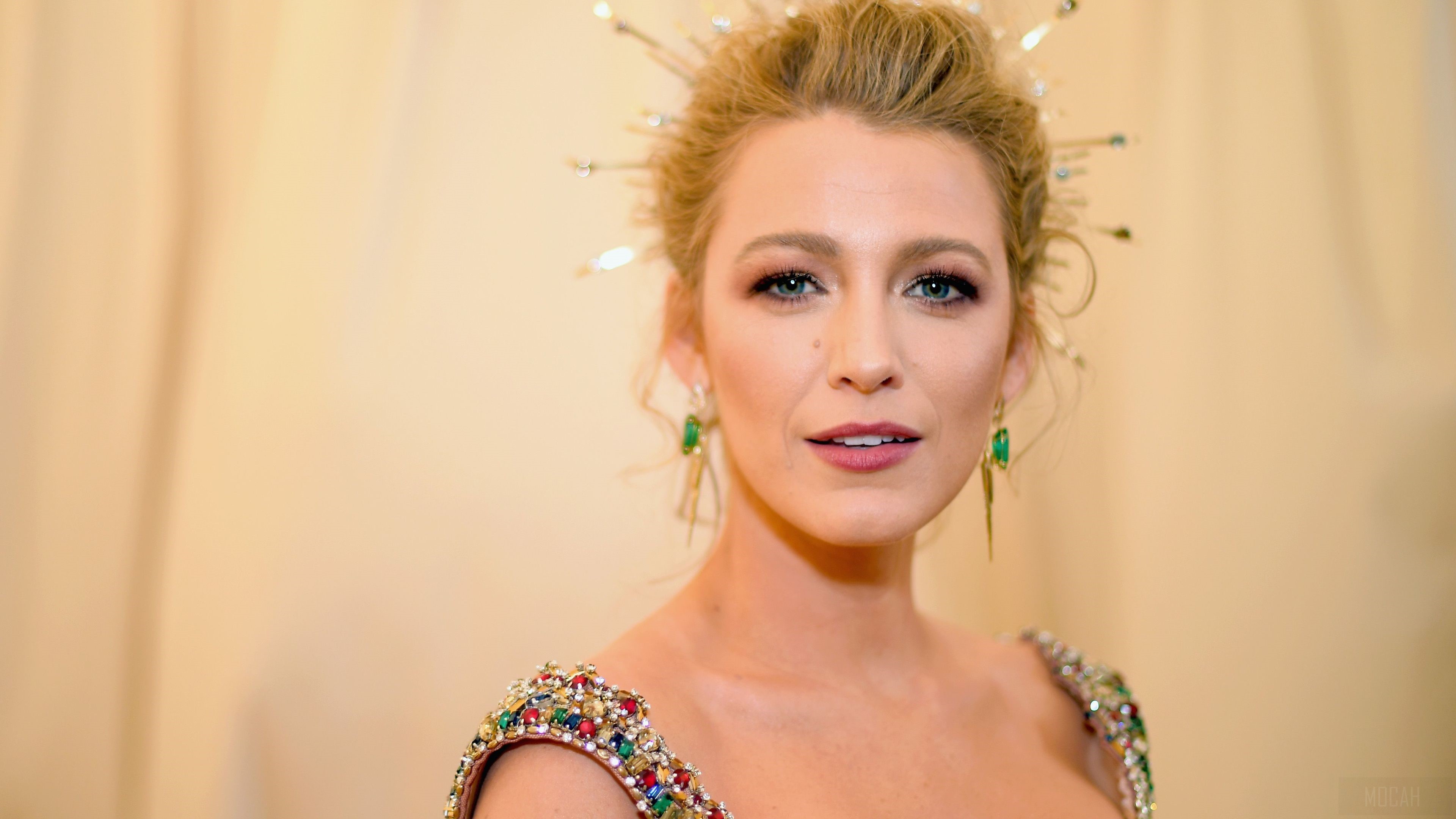 Blake Lively At Met Gala 2019 HD Wallpaper
