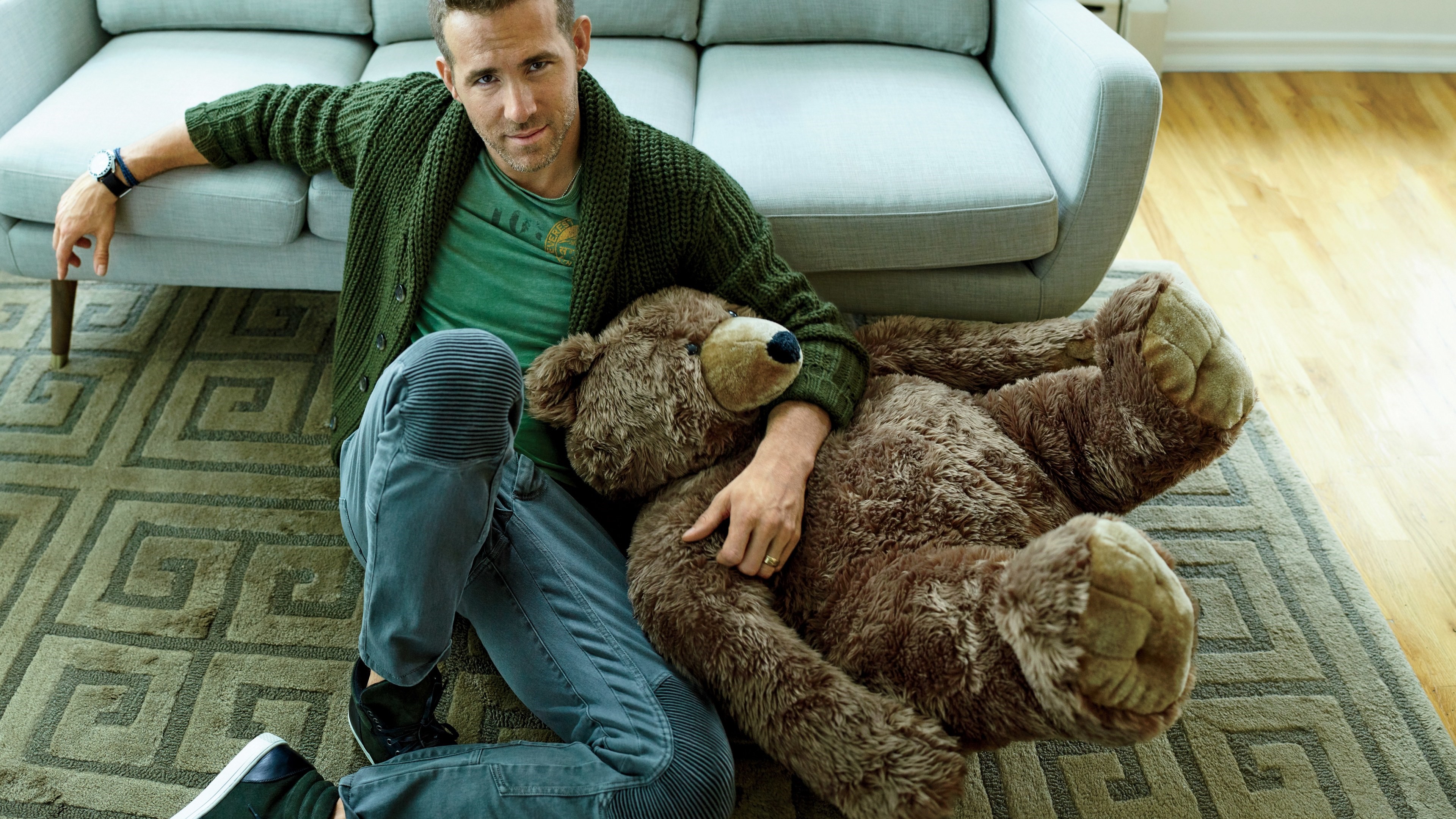 Ryan Reynolds In Gq Magazine HD Wallpaper