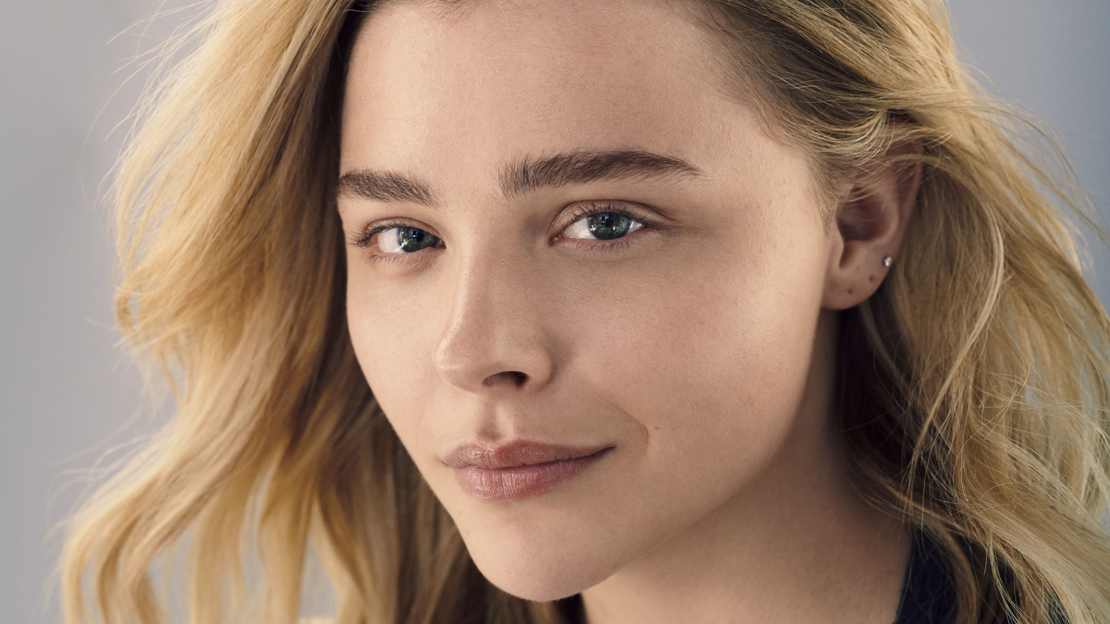 Chloe Grace Moretz 4K HD Wallpaper