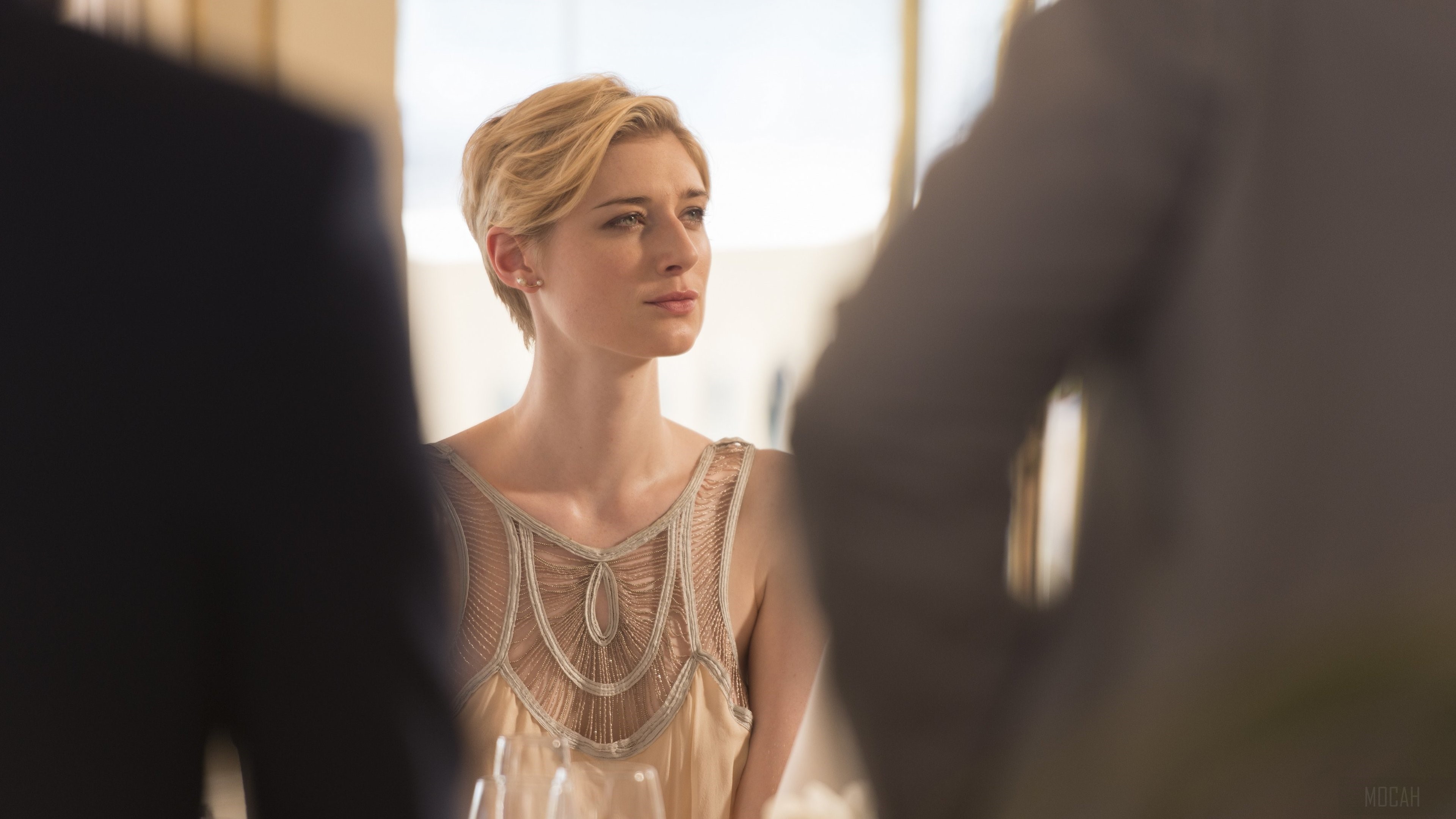 Elizabeth Debicki 4K HD Wallpaper