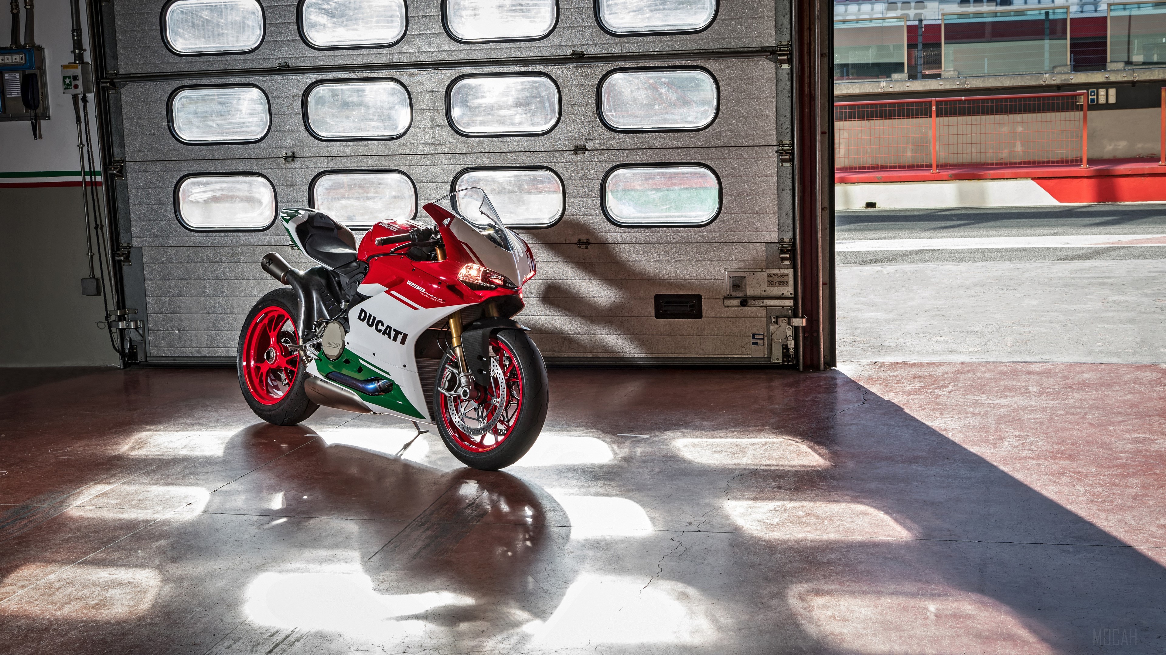 Ducati 1299 Panigale 2017 HD Wallpaper