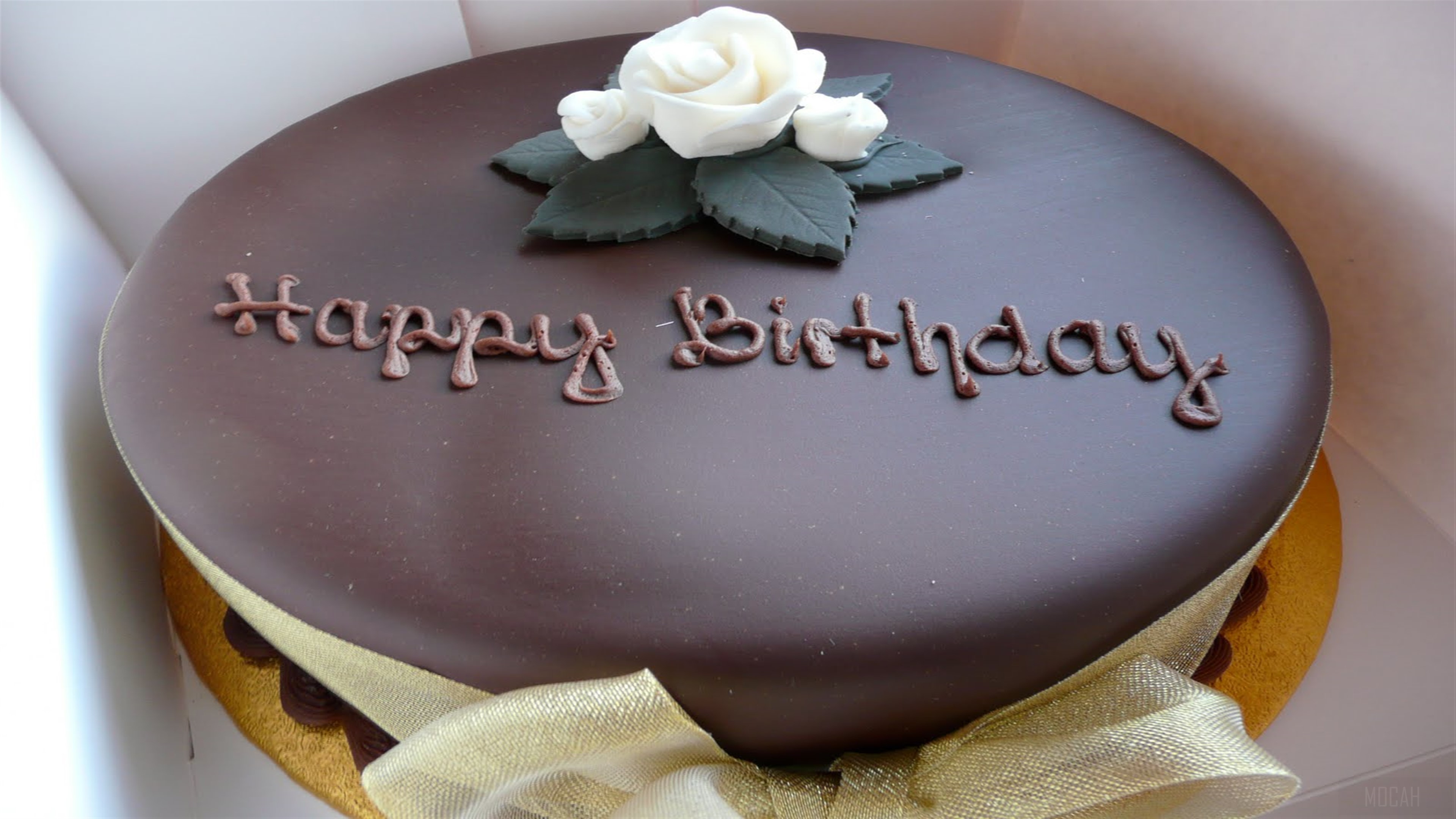 Happy Birthday Chocolate Cake with White Roses HD Wallpaper