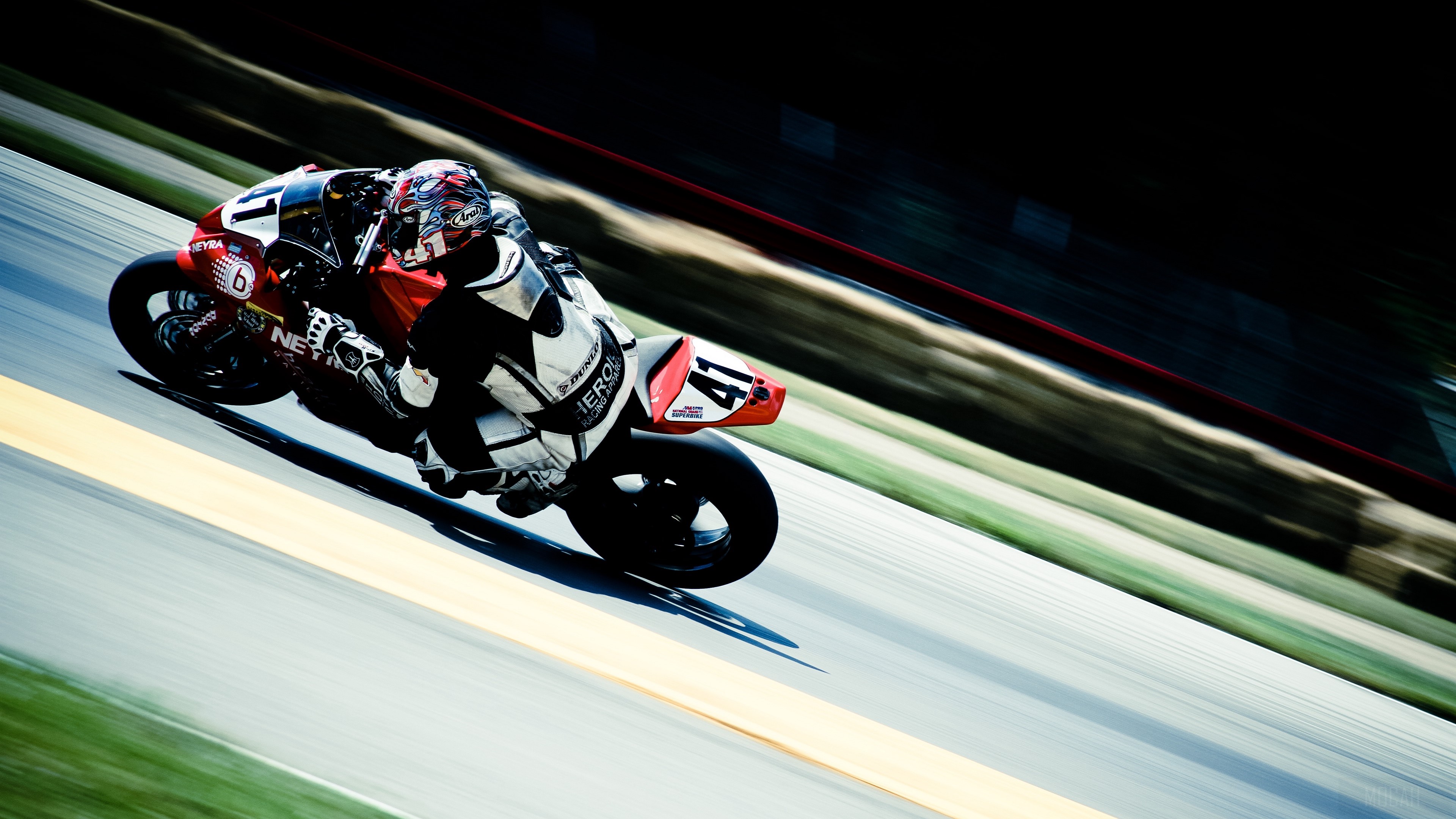 Motorcyclist racing with number 41 HD Wallpaper
