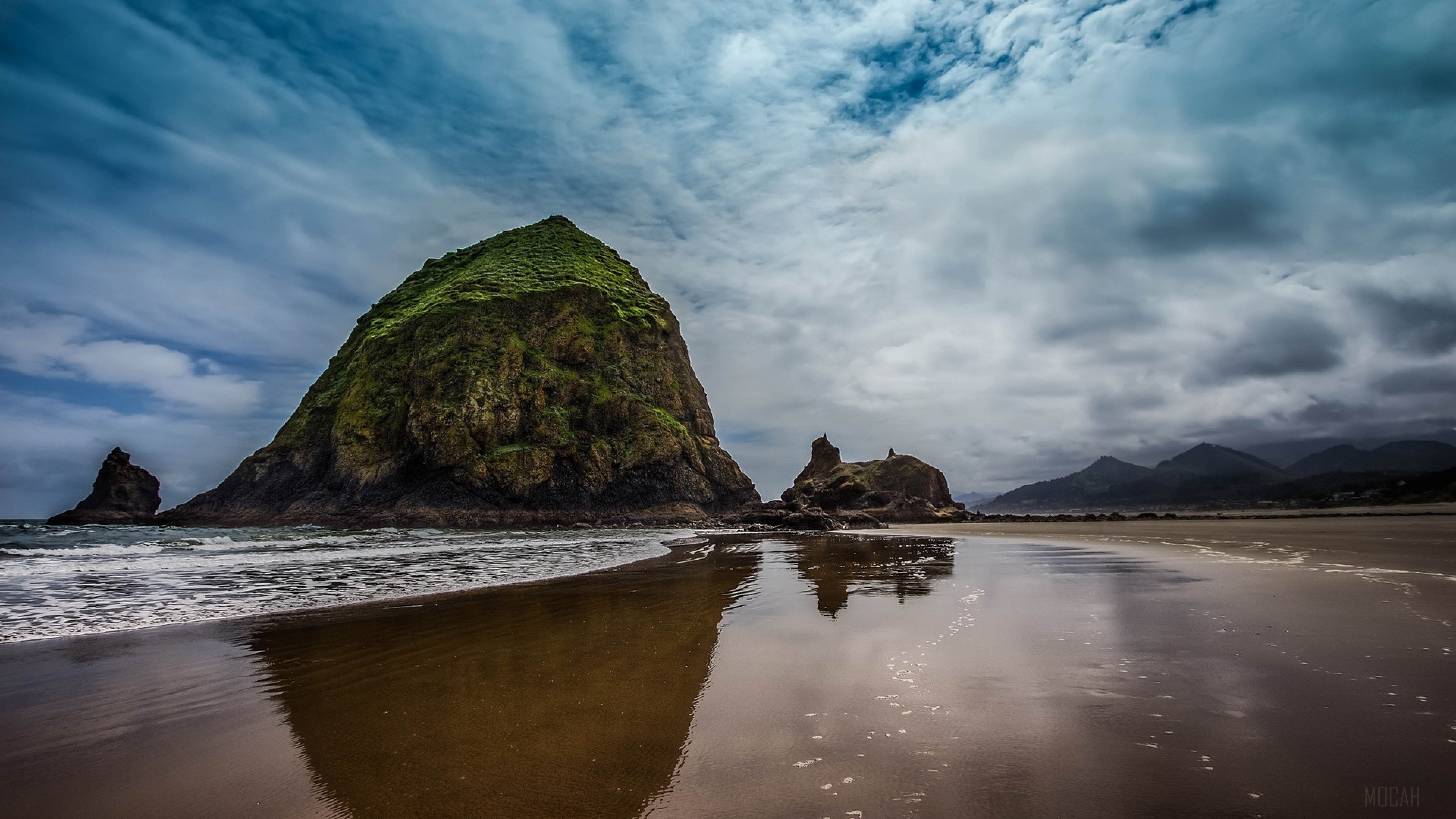 Sea Beach Stones 4K HD Wallpaper