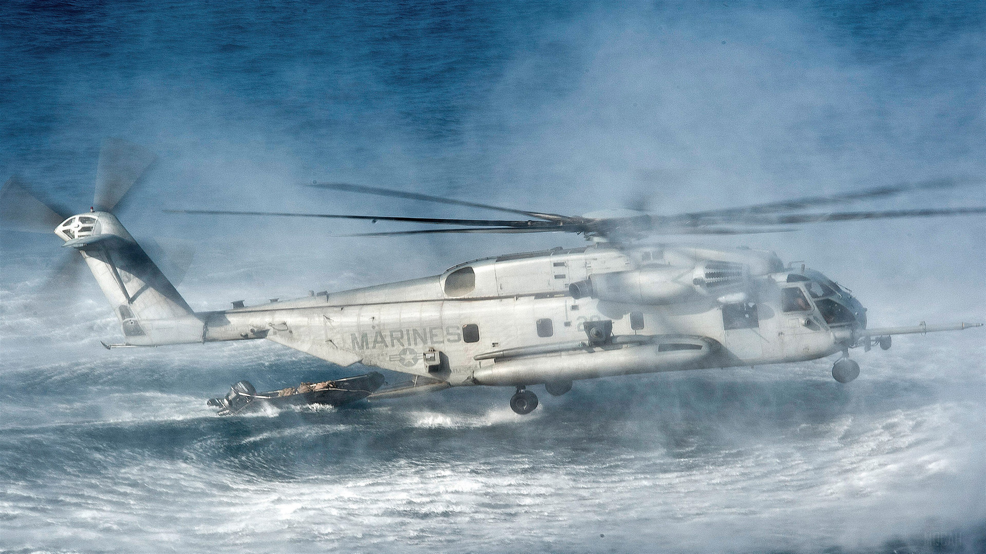 CH-53E Super Stallion Helicopter over rough seas HD Wallpaper