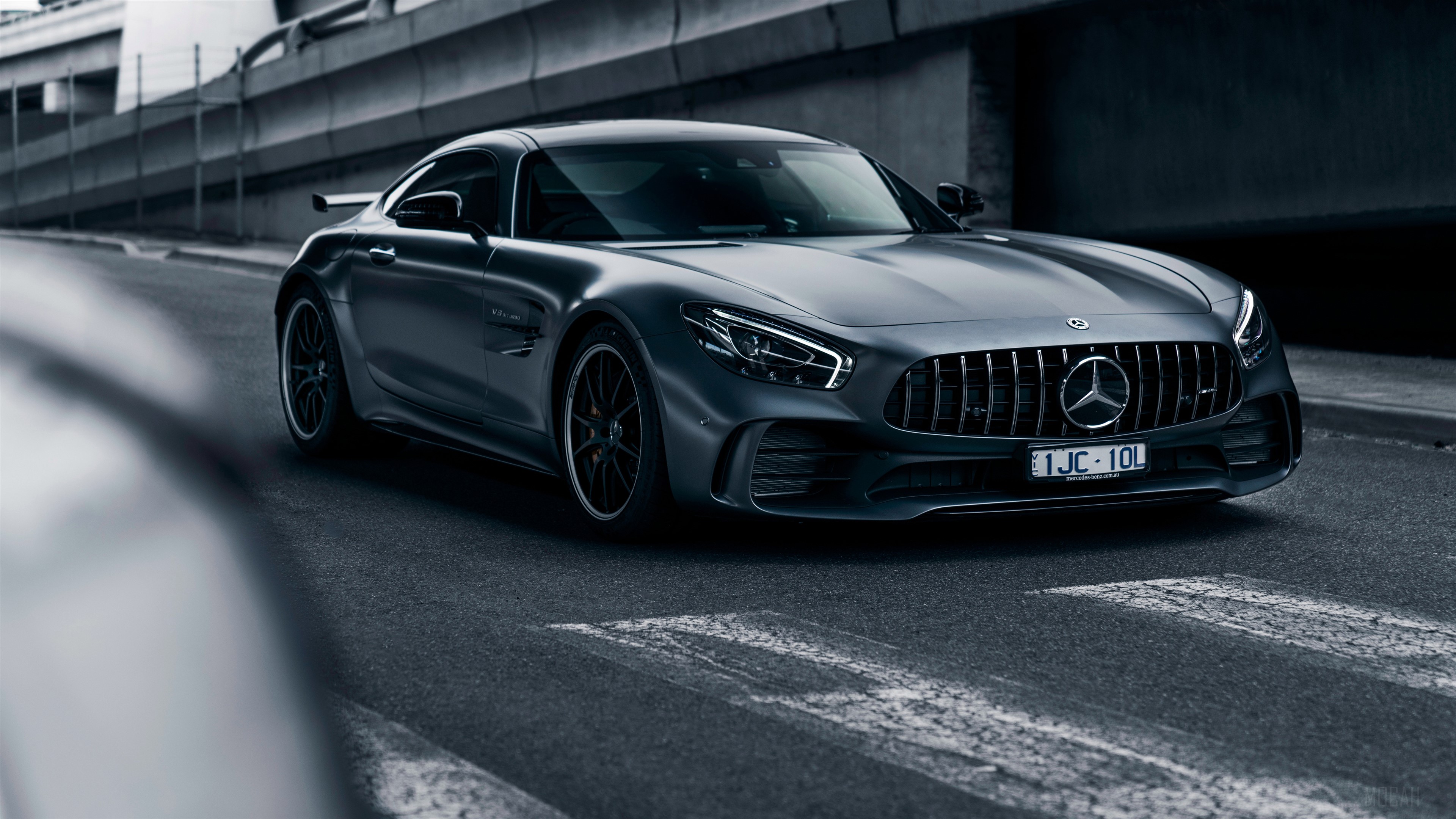 Mercedes-AMG GT R 2018 4K HD Wallpaper