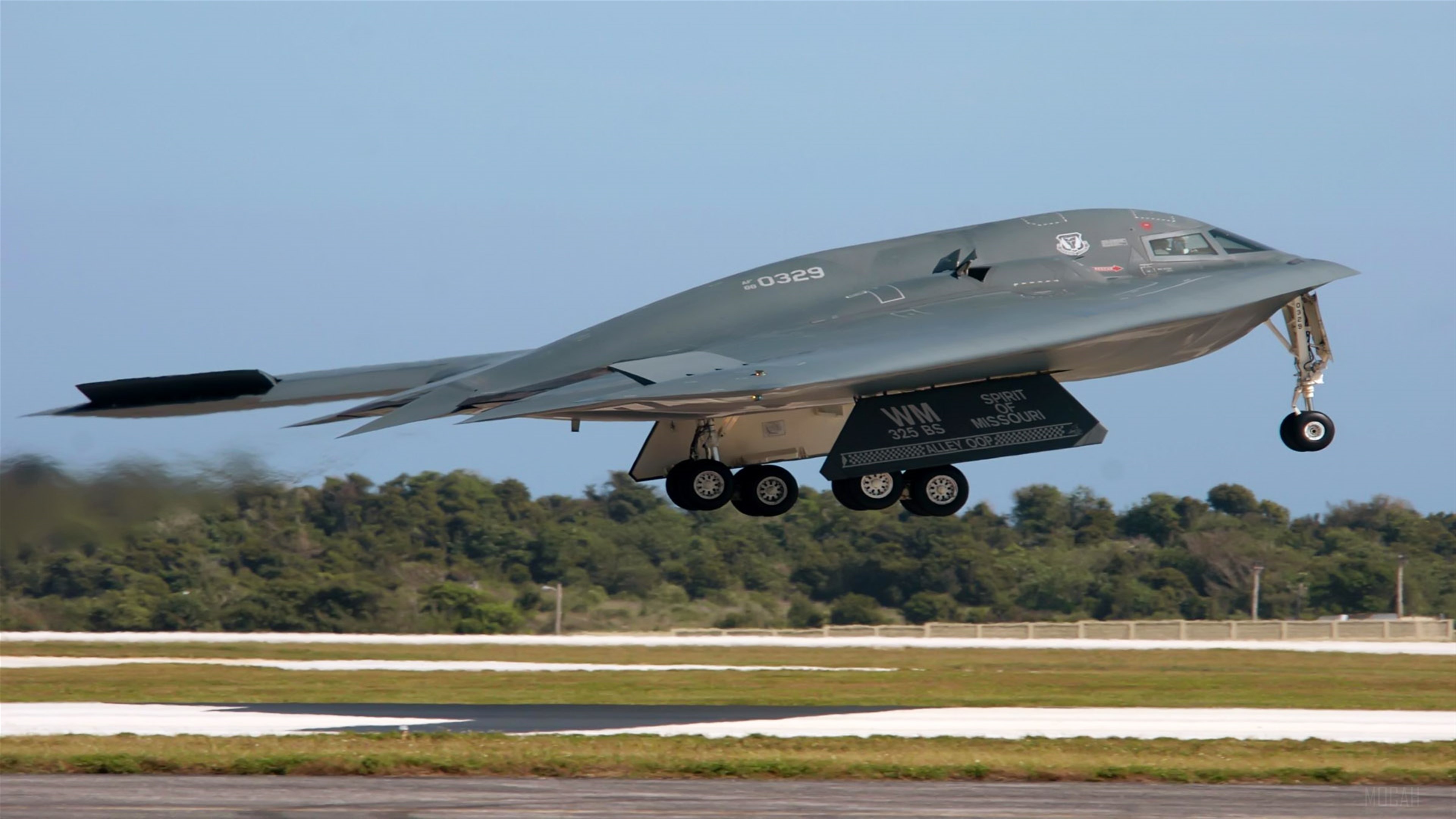B-2 Spirit Bomber taking off HD Wallpaper