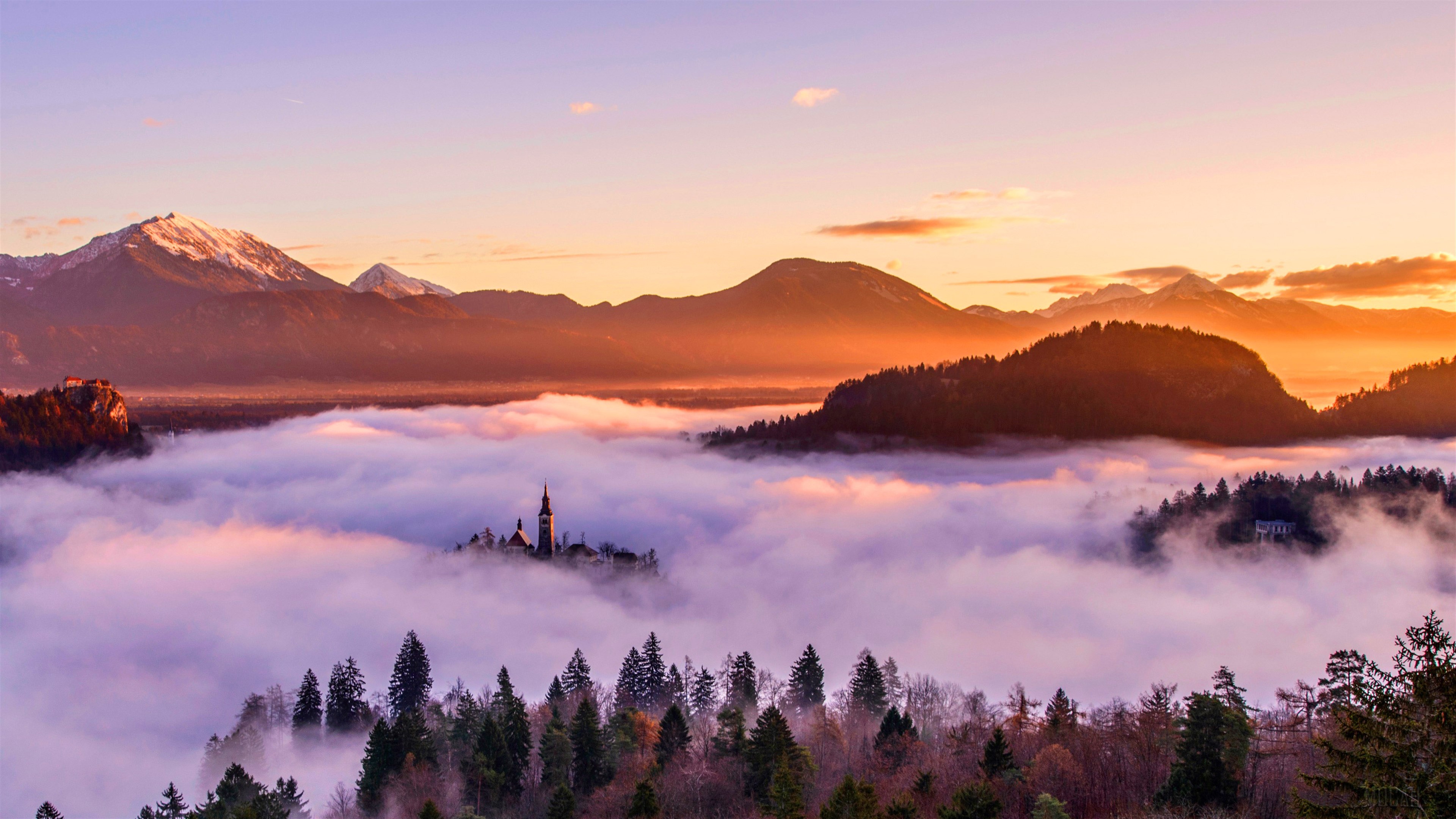 Golden Sunrise Over Mountains HD Wallpaper