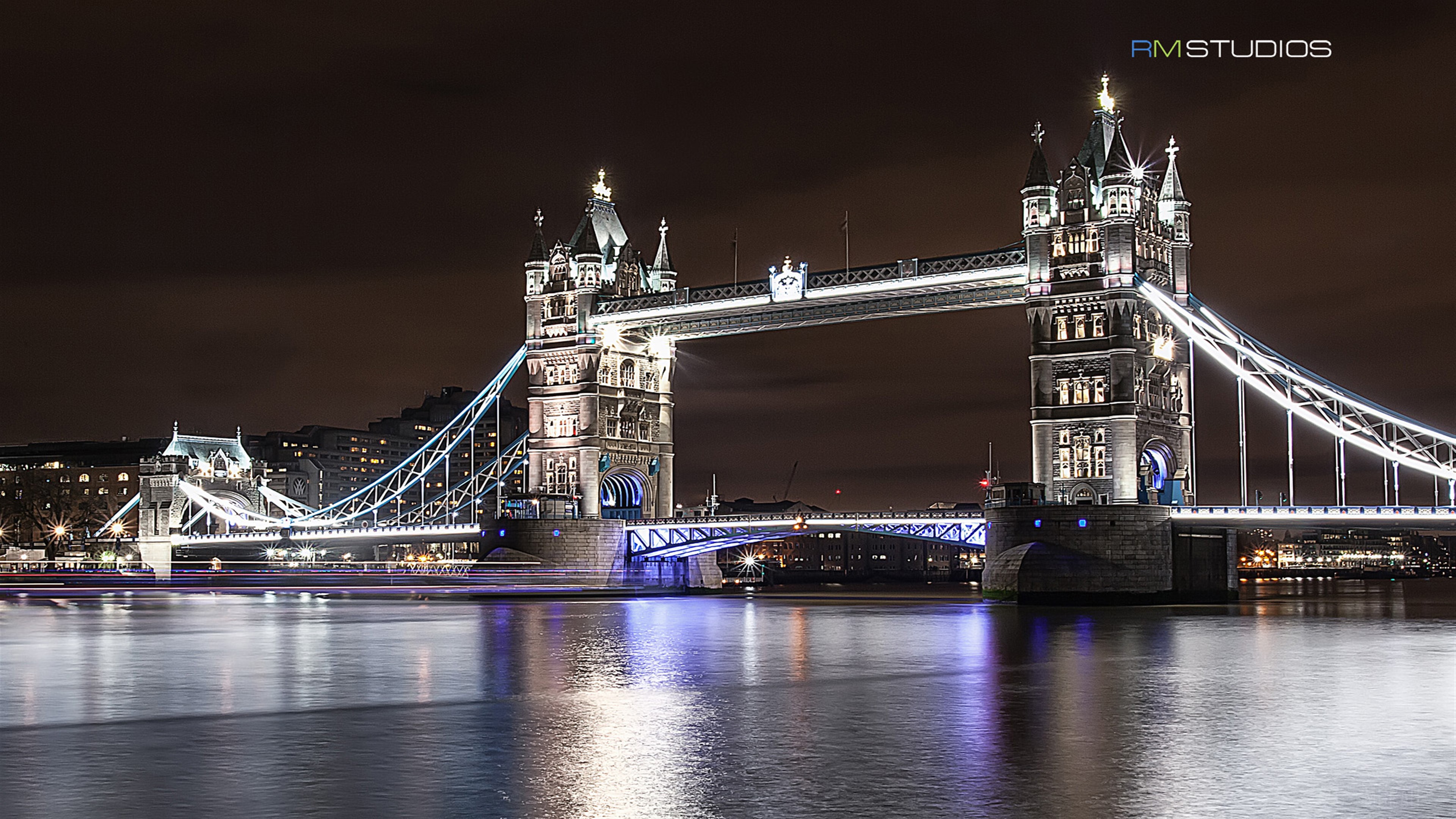 Tower Bridge at Night HD Wallpaper
