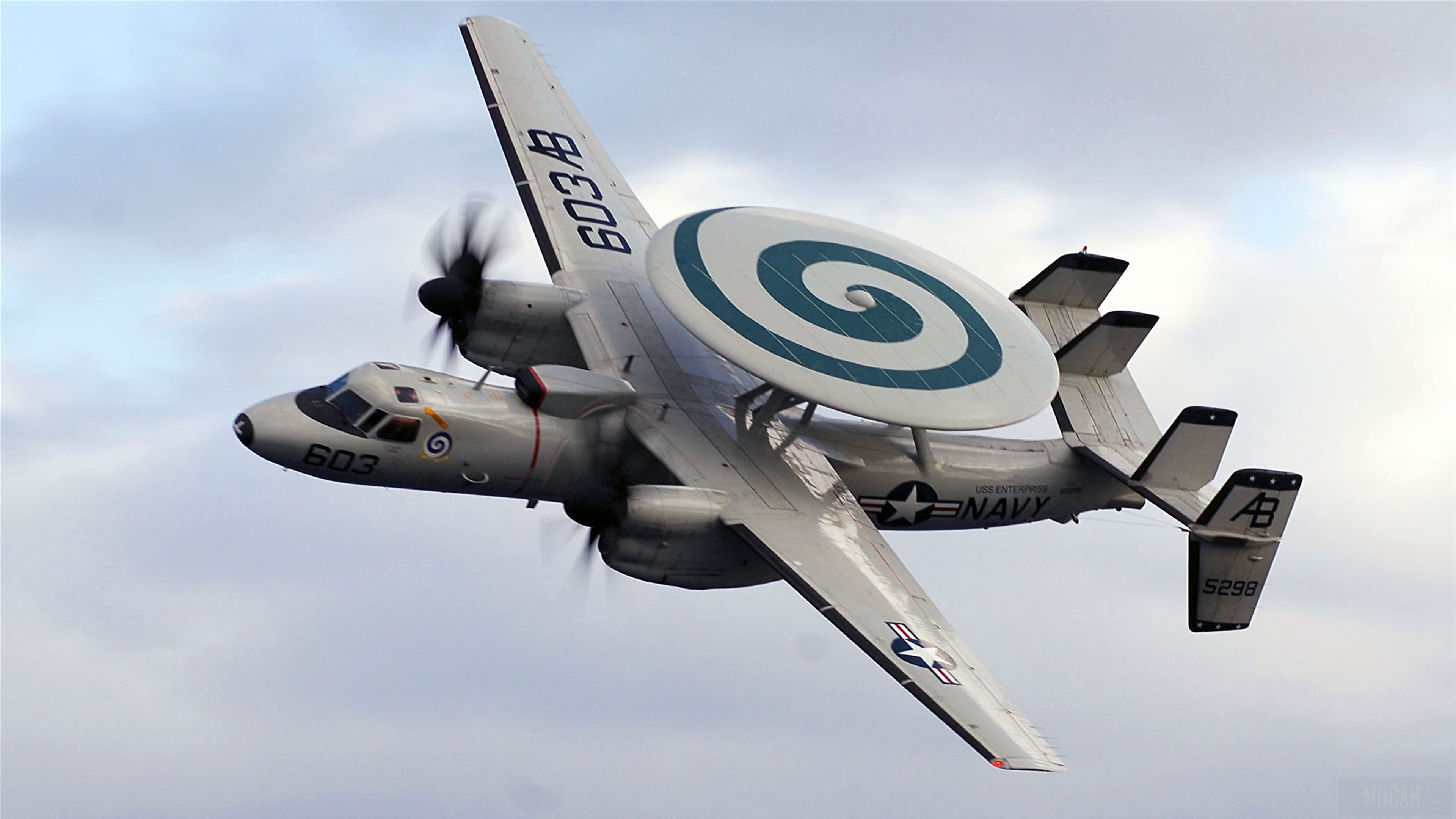 E-2C Hawkeye aircraft in flight HD Wallpaper