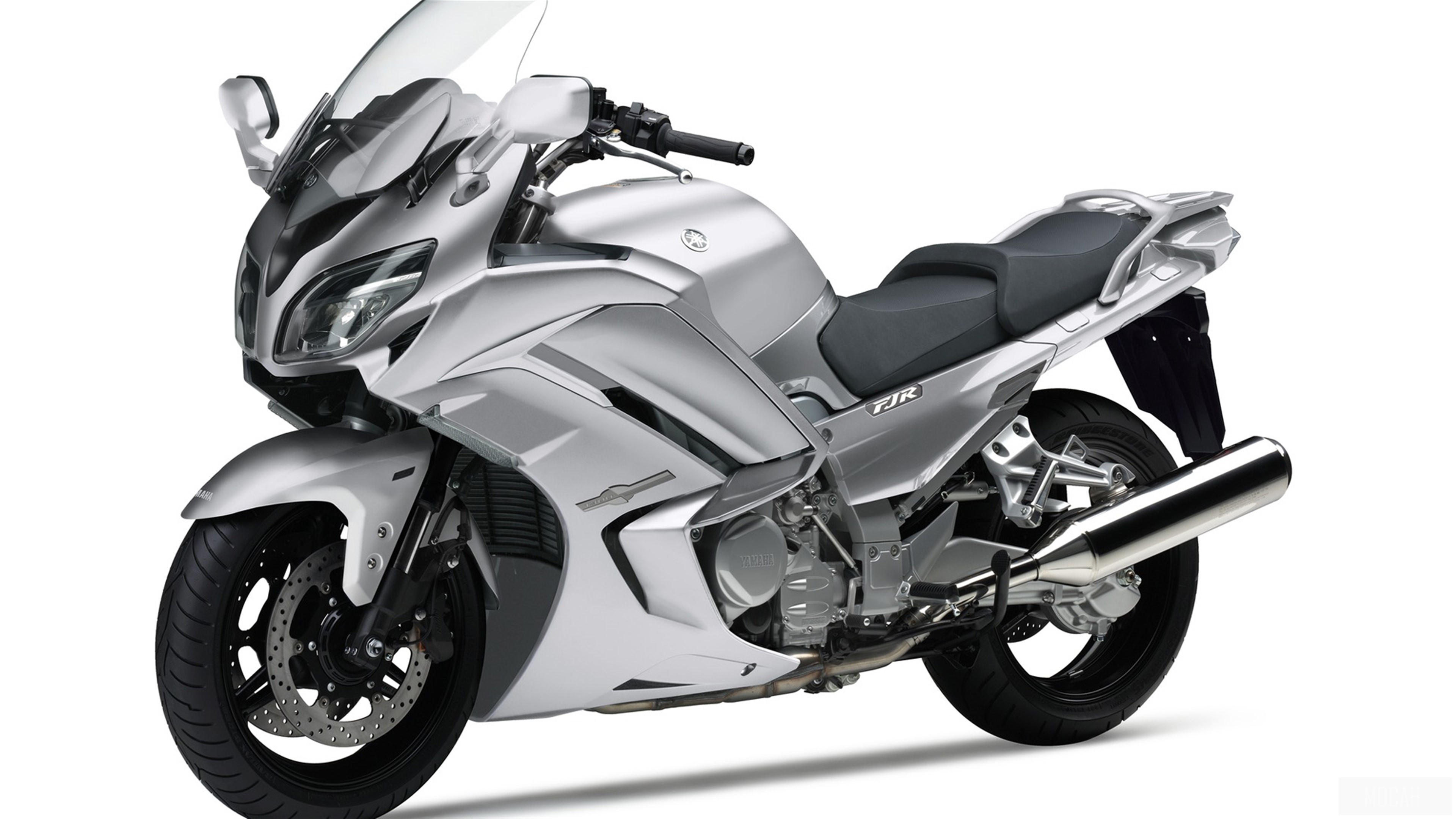 2016 Yamaha FJR1300AE EU Matt Silver HD Wallpaper