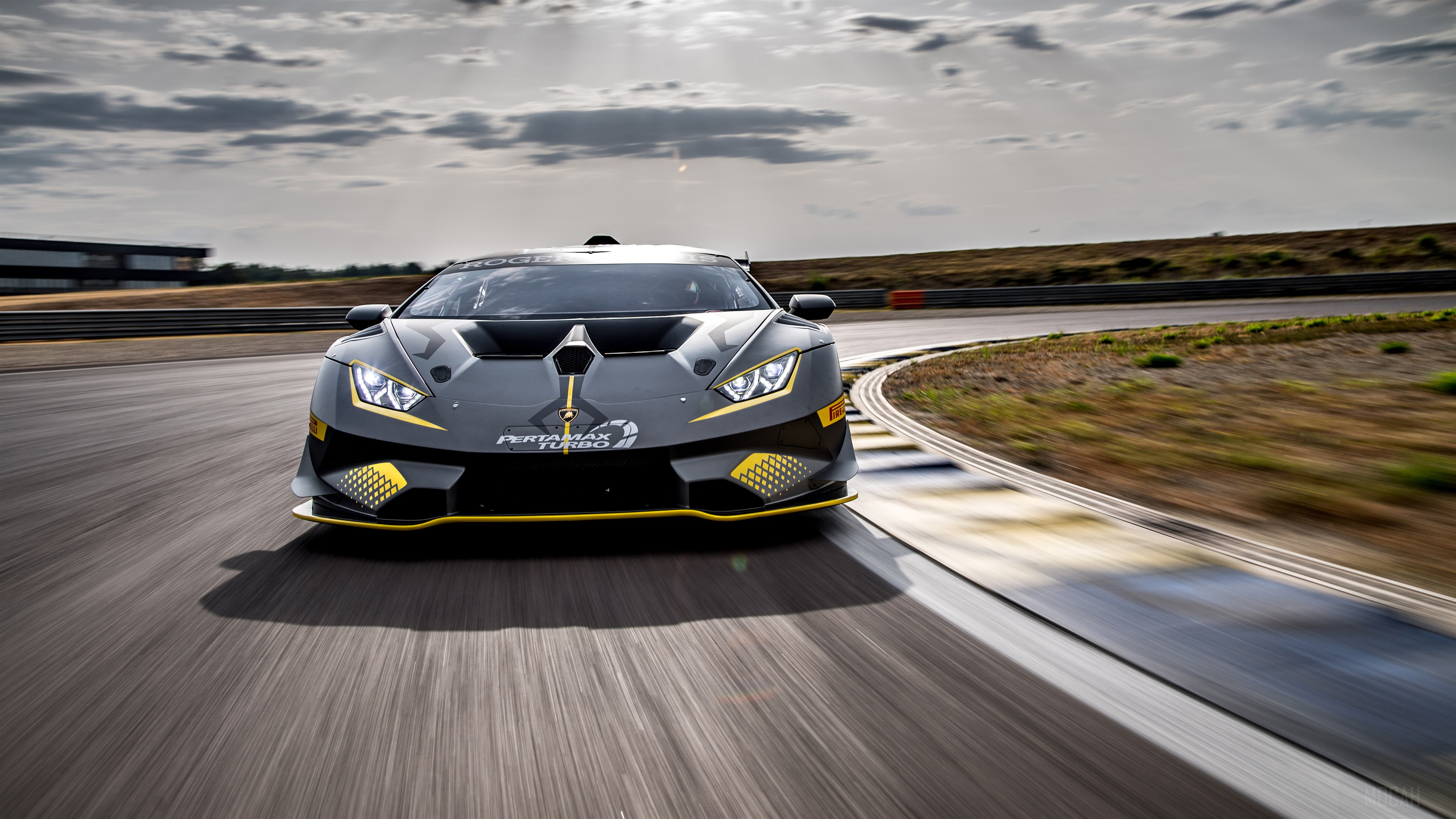 2018 Lamborghini Huracan Super Trofeo Evo race car HD Wallpaper