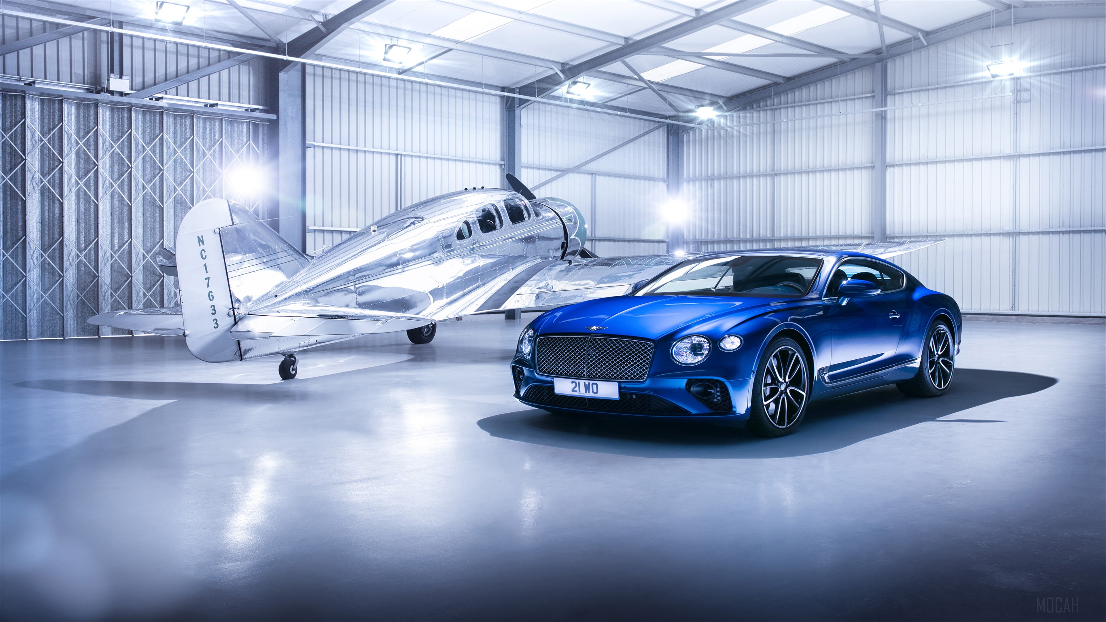 2018 Bentley Continental GT HD Wallpaper