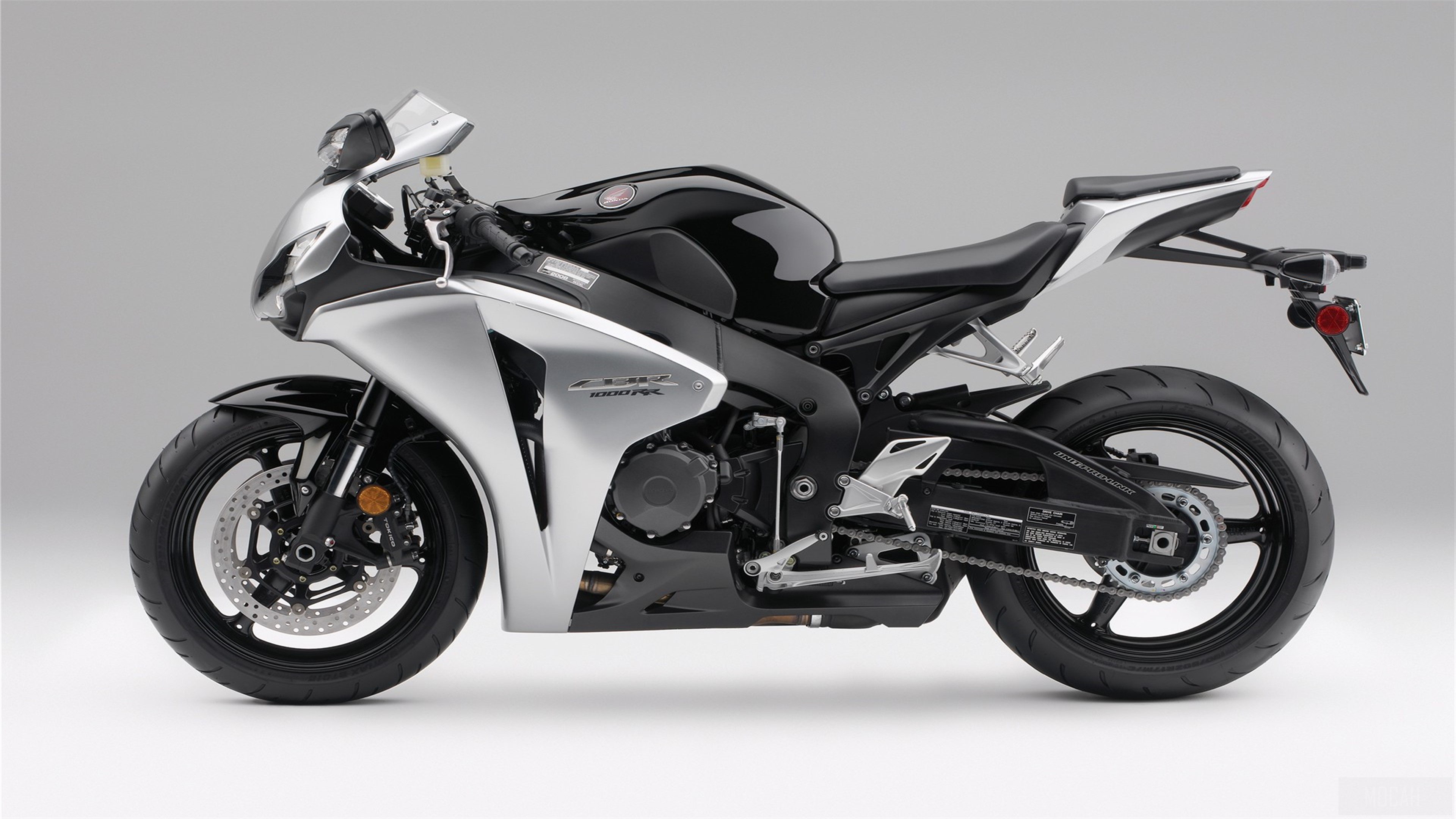 2009 Honda CBR 1000 RR HD Wallpaper