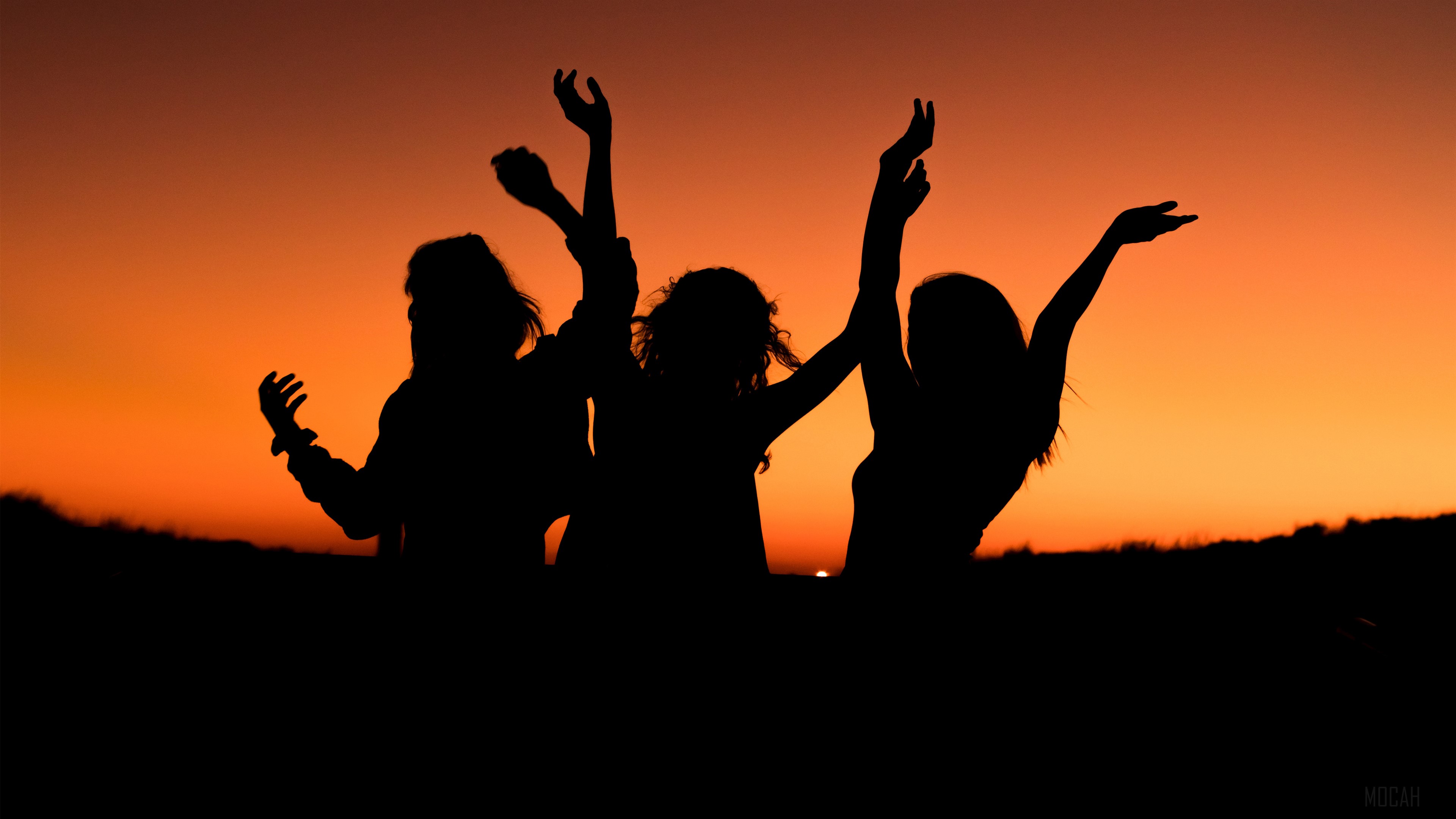 Three girls dancing at sunset HD Wallpaper