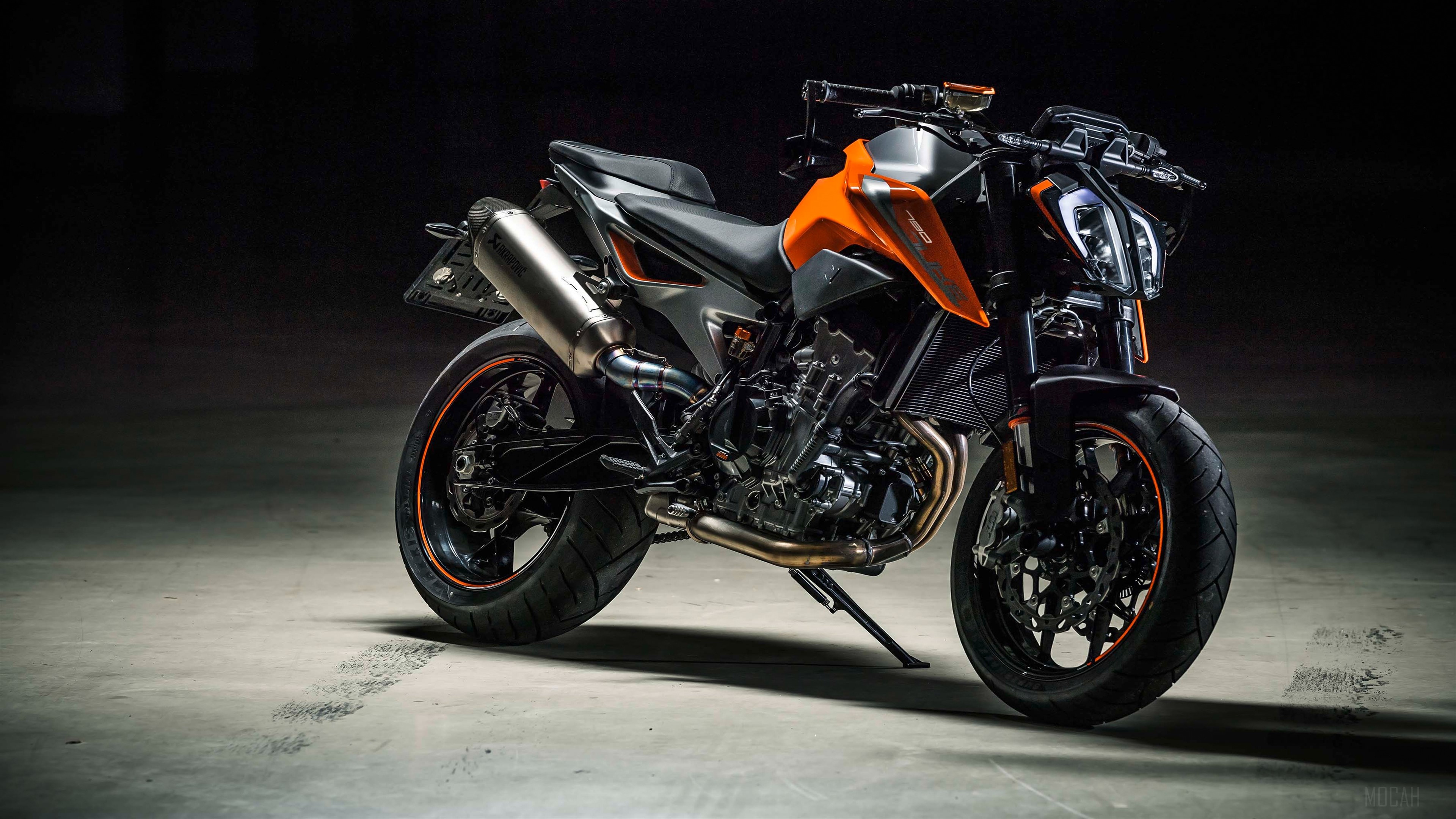 2018 KTM 790 Duke HD Wallpaper