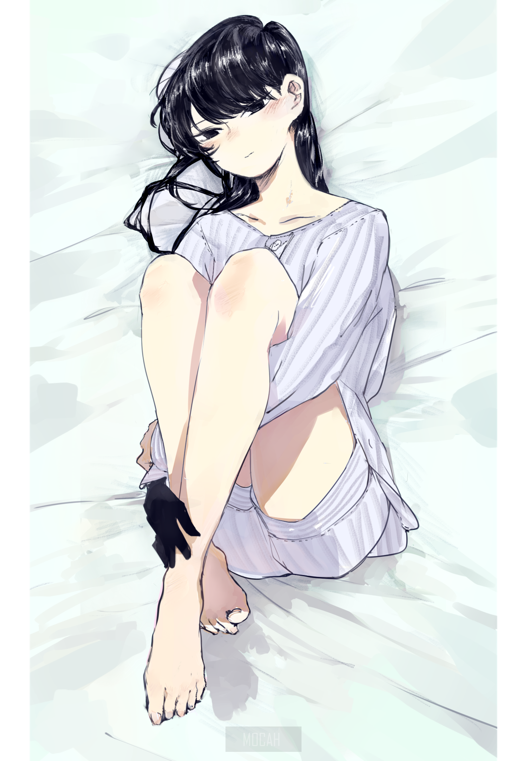 Komi Shouko from Komi-san wa, Comyushou desu. lying on a bed HD Phone Wallpaper